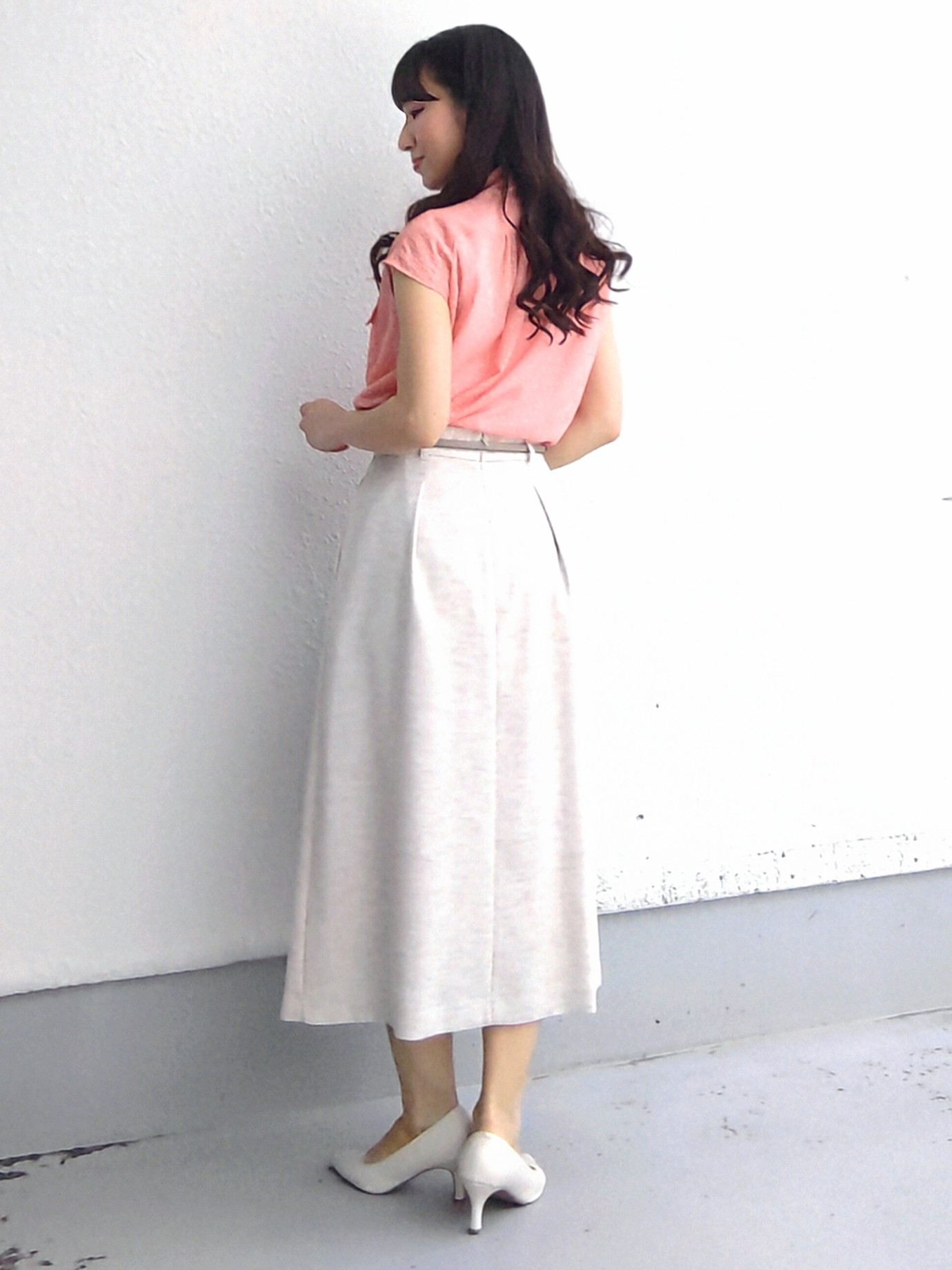keinaさんの「SunaUna｜【手洗い可】シアーボウタイブラウス」を使ったコーディネート