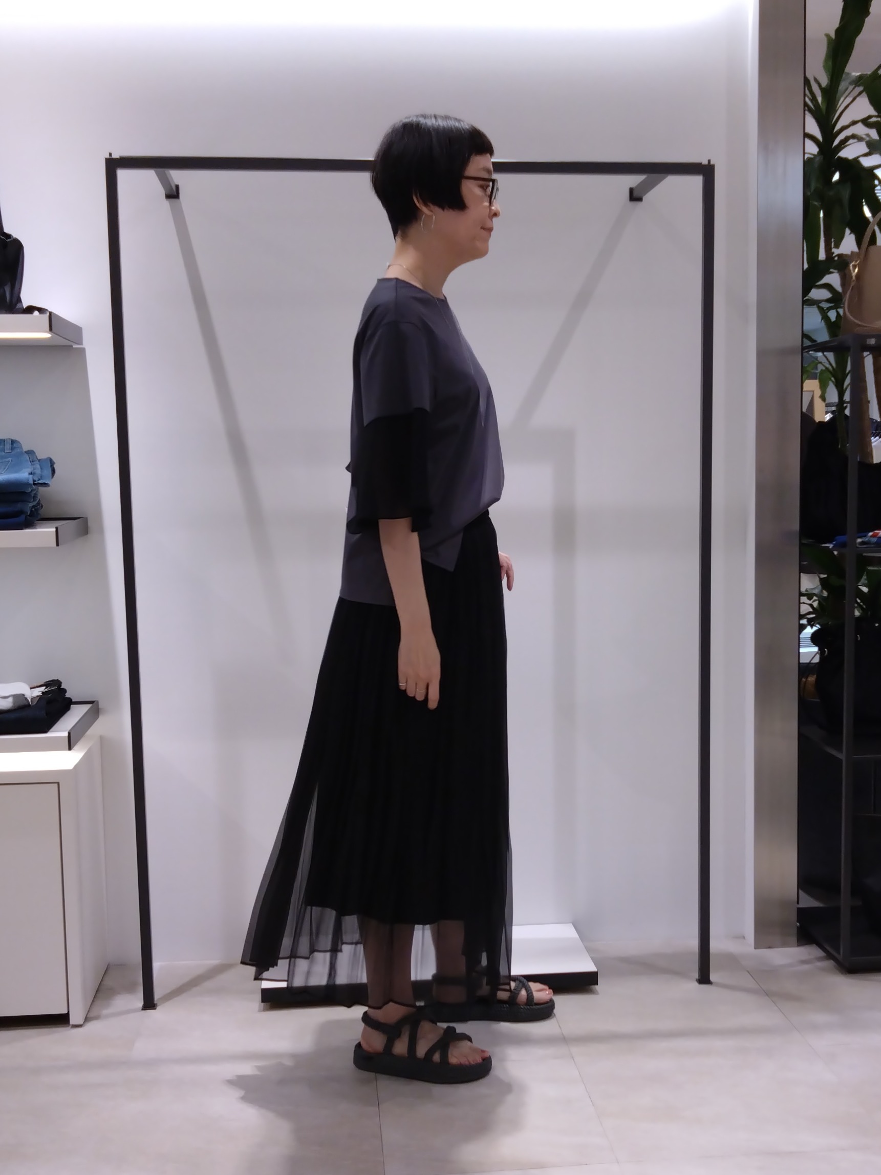 まちこさんの「UNTITLED｜【洗える/華奢見え】袖シアープルオーバー」を使ったコーディネート
