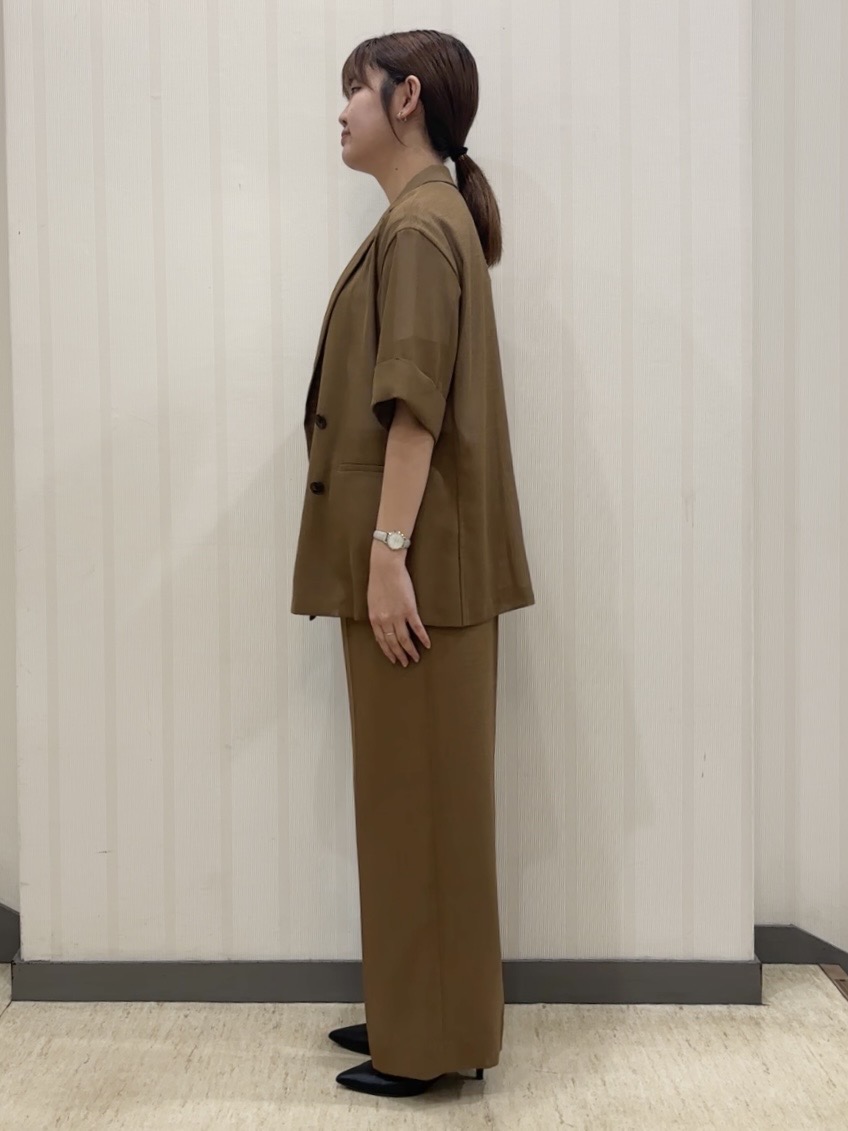 ちひさんの「INDIVI｜【洗える／メッシュ素材／SETUP可能】半袖シアージャケット」を使ったコーディネート