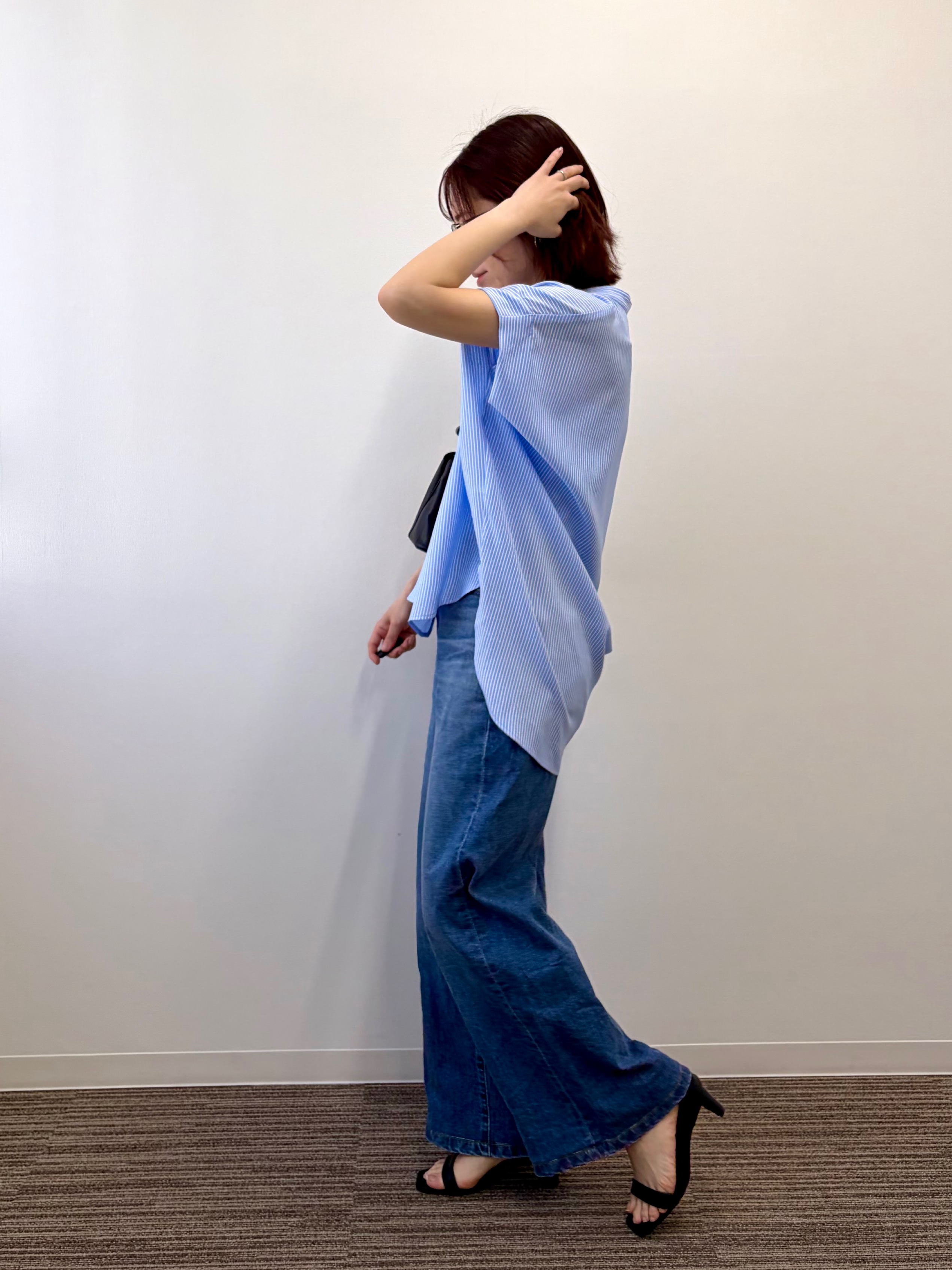 saoriさんの「【接触冷感】肩タックストライプブラウス」を使ったコーディネート
