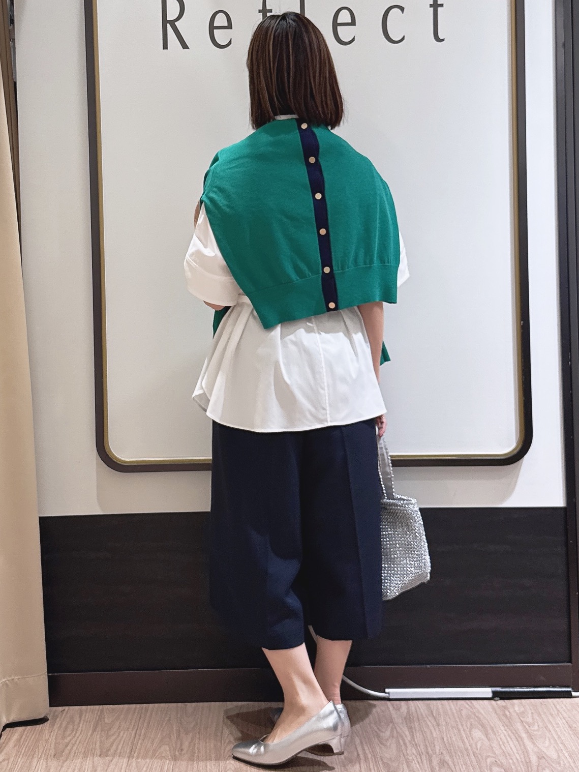 nekoさんの「Reflect｜ボリュームスリーブシャツブラウス」を使ったコーディネート
