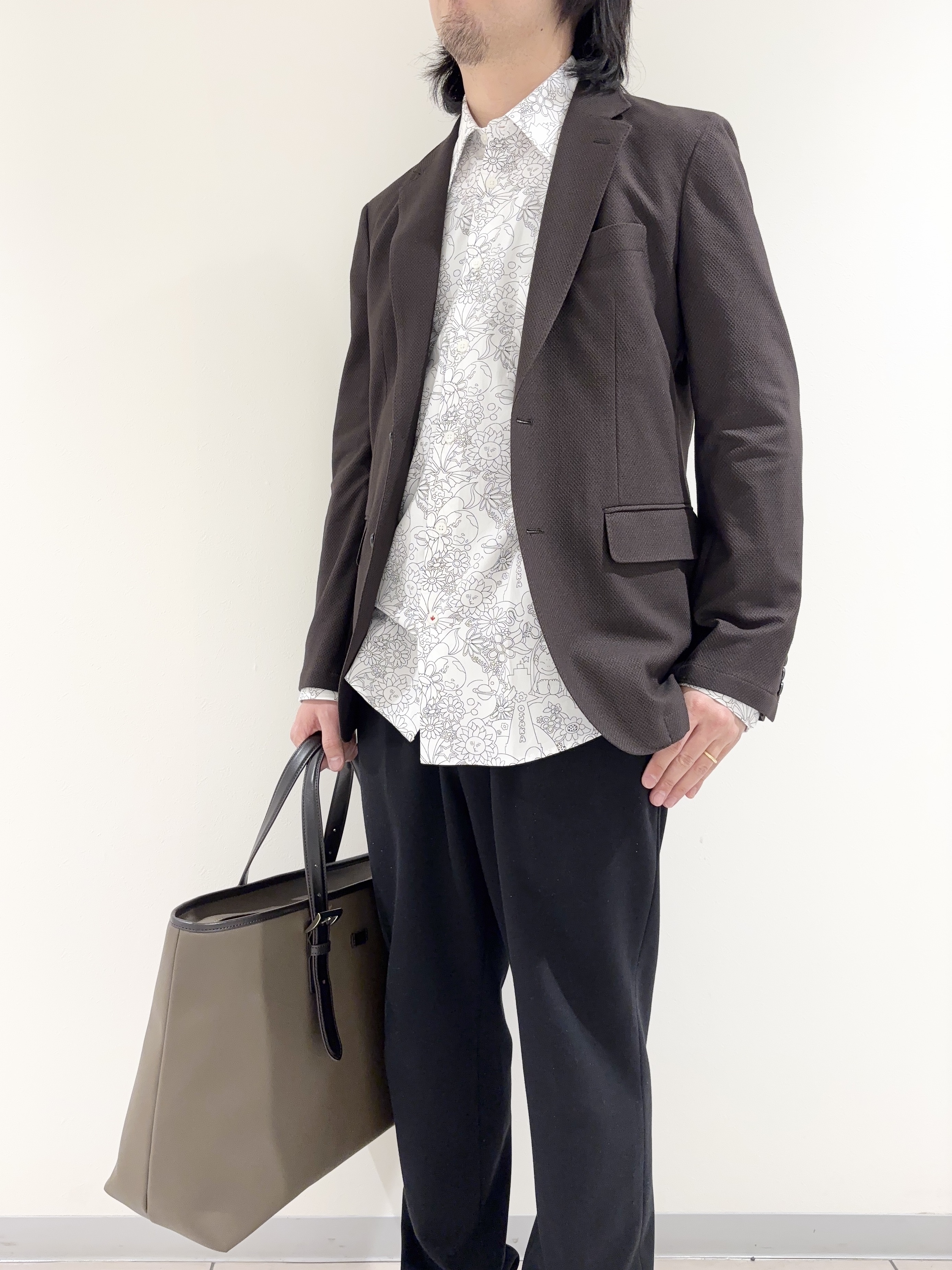 及川さんの「TAKEO KIKUCHI｜【抗菌防臭】CALCULO（R）ジャージ ジャケット」を使ったコーディネート