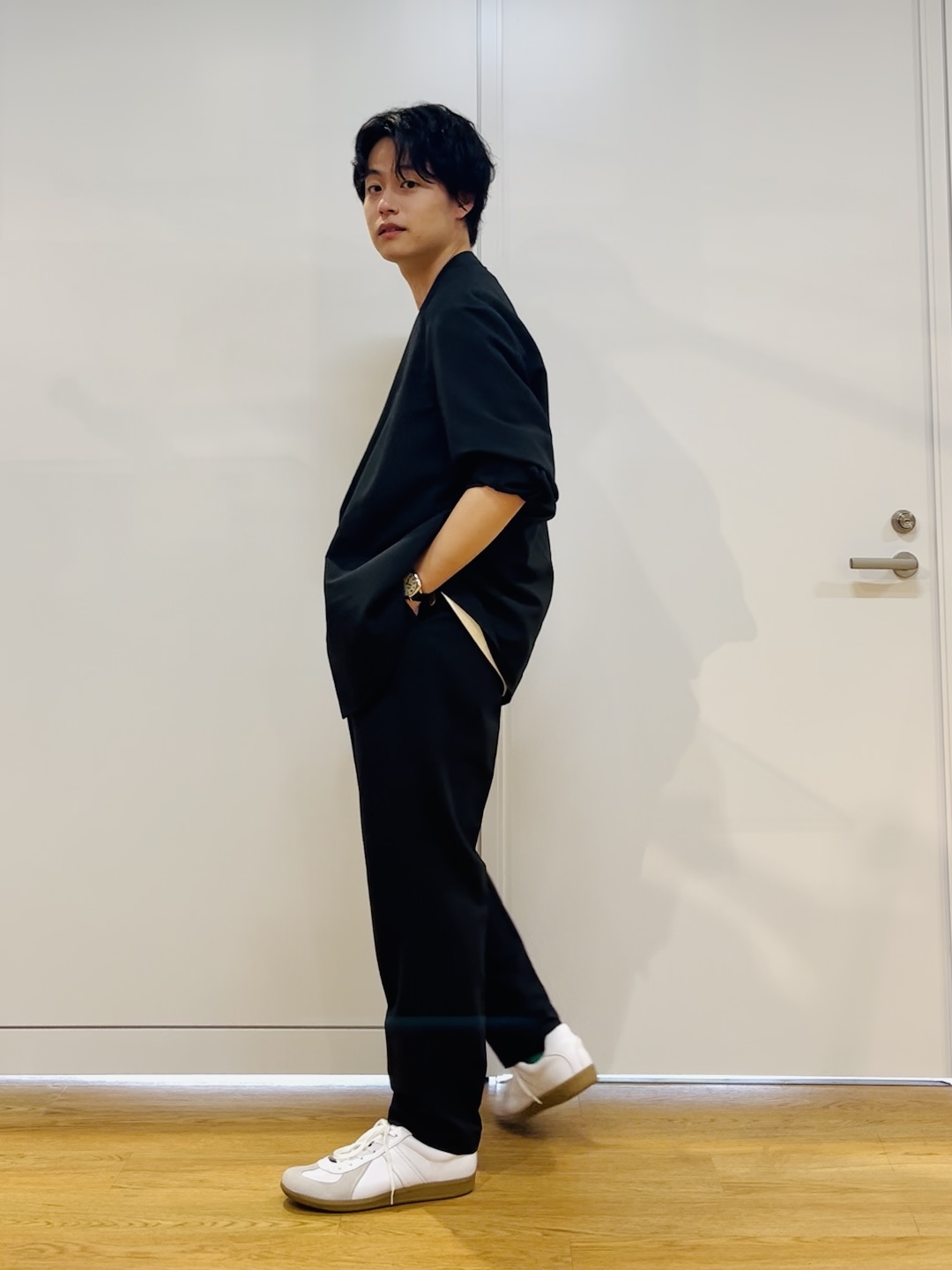 ワッキーさんの「tk.TAKEO KIKUCHI｜【上下2点セットアップ】AIRY DRY アソートセットアップ 吸水速乾/UVカット/マシーンウォッ」を使ったコーディネート