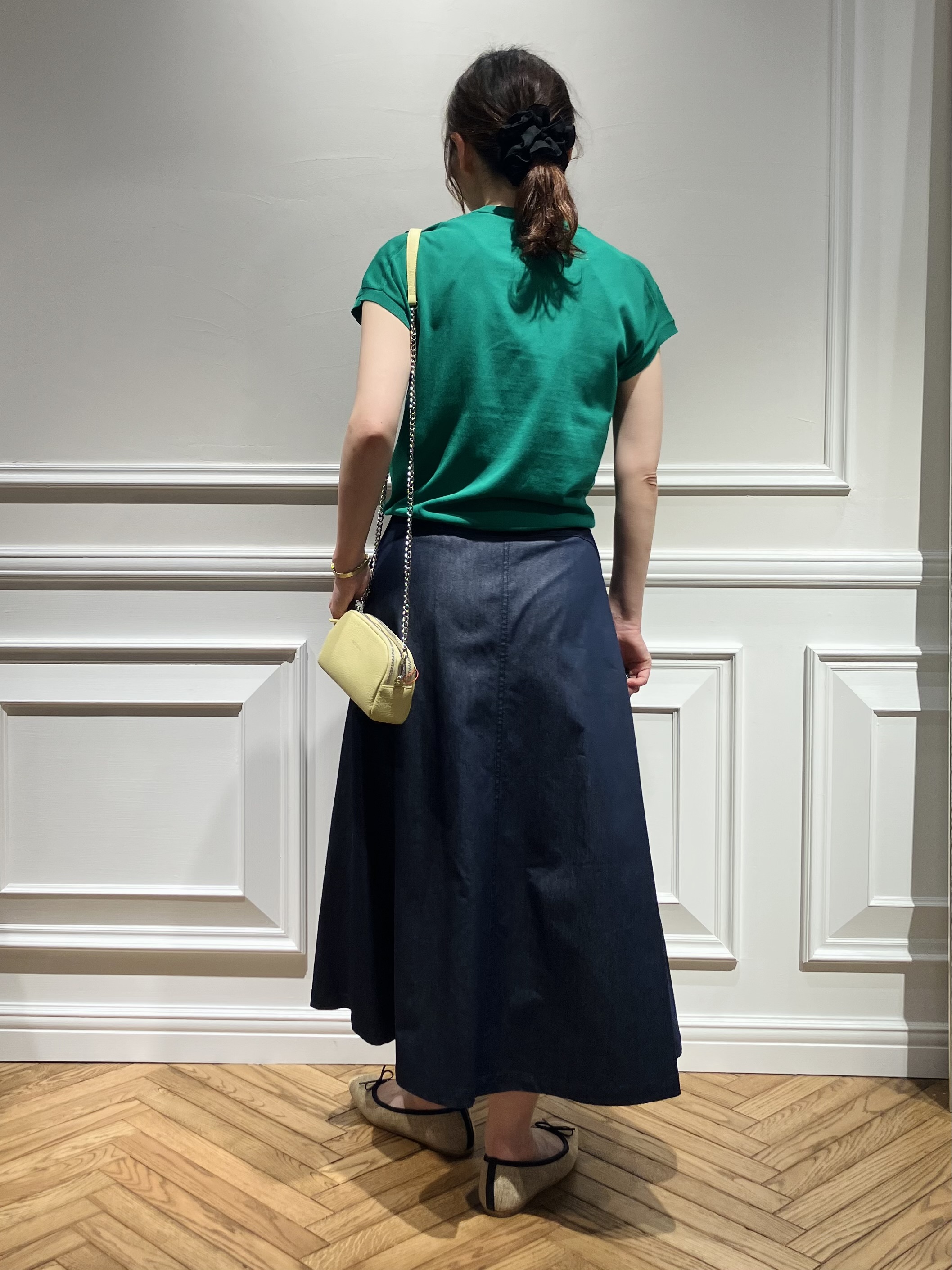 TSUKUIさんの「DRESSTERIOR｜【ウォッシャブル】コットンシルクフレンチスリーブニット」を使ったコーディネート