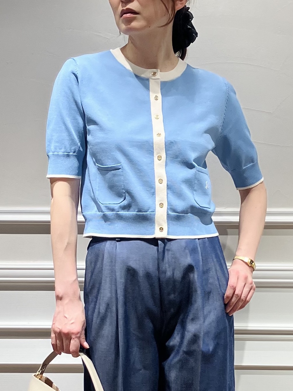 TSUKUIさんの「DRESSTERIOR｜【otonaMUSE5月号掲載/UVカット/ウォッシャブル】クールタッチ コンビ カーディガン」を使ったコーディネート