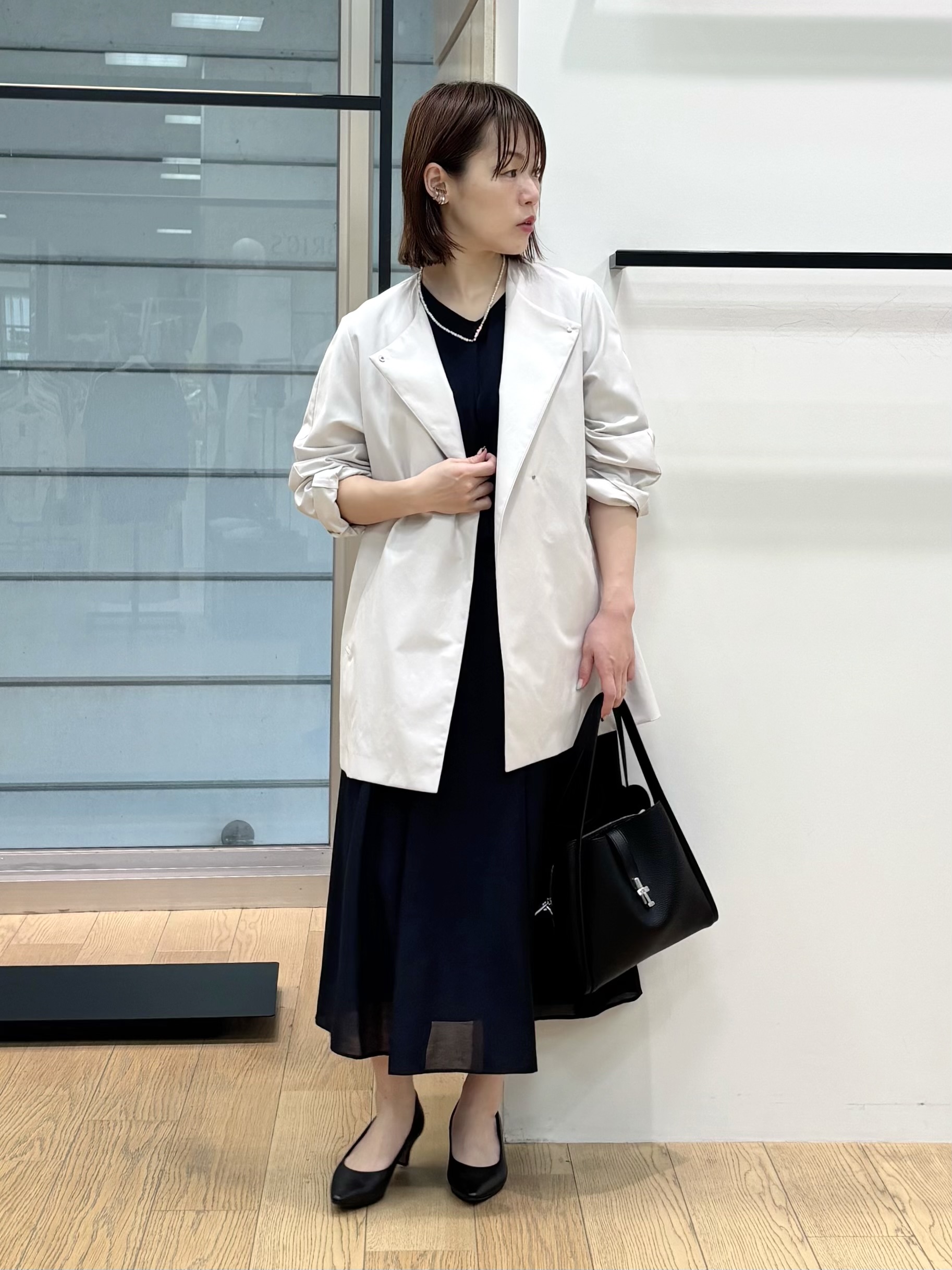 asamiさんの「INDIVI｜【着る日傘】シフォンドッキングブラウス」を使ったコーディネート