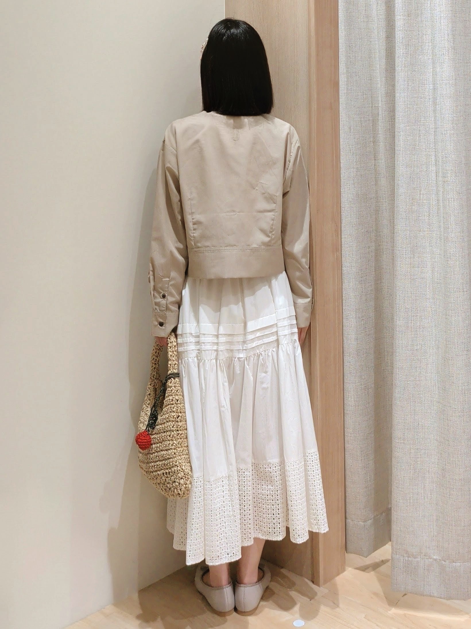 Yuiさんの「grove｜【貴島明日香さん着用／イージーケア／接触冷感】麻混クロップドシャツ」を使ったコーディネート