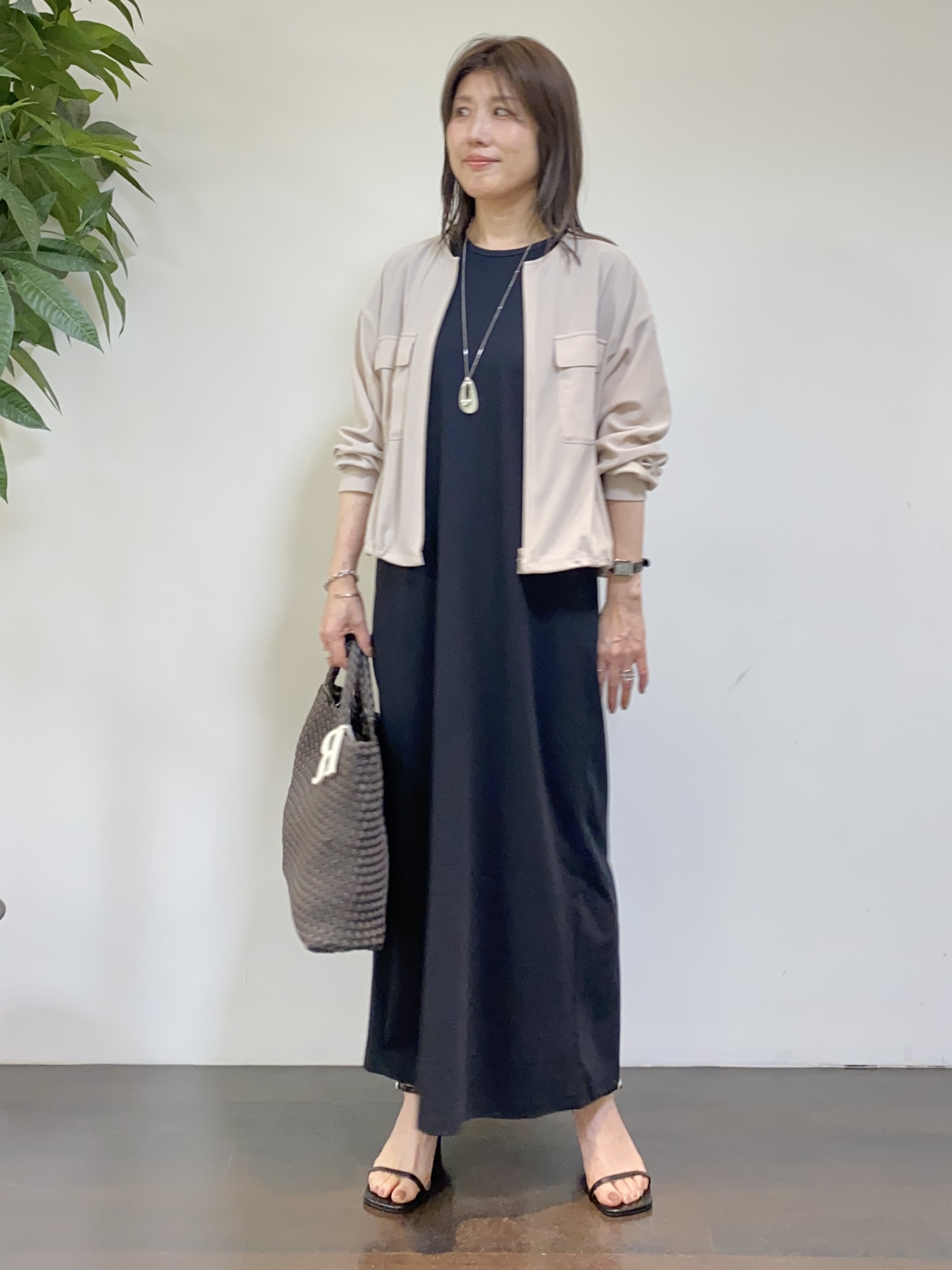 tomoさんの「UNTITLED｜【古畑星夏さん着用/洗える】シアーブルゾン」を使ったコーディネート