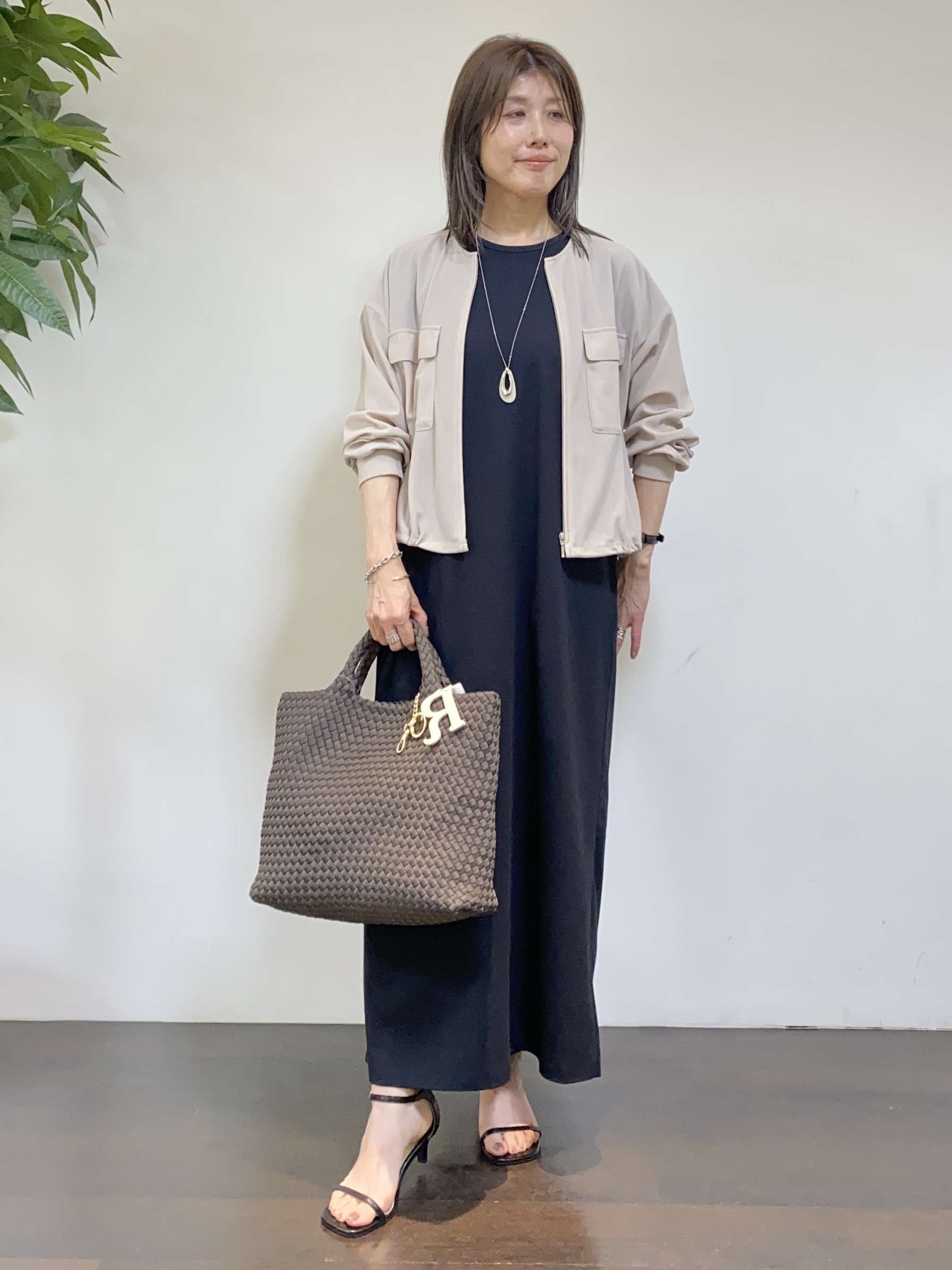 tomoさんの「UNTITLED｜【古畑星夏さん着用/洗える】シアーブルゾン」を使ったコーディネート