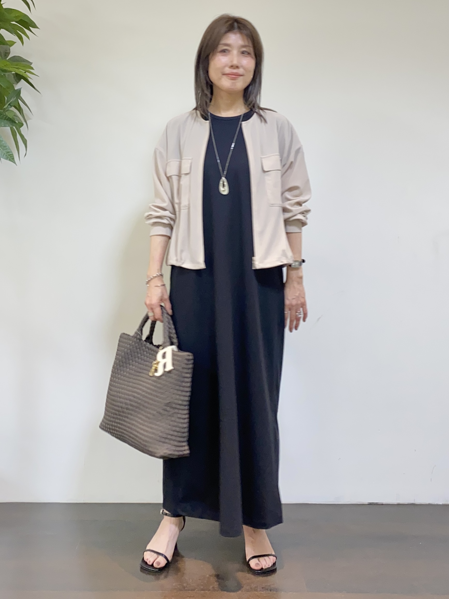 tomoさんの「UNTITLED｜【古畑星夏さん着用/洗える】シアーブルゾン」を使ったコーディネート