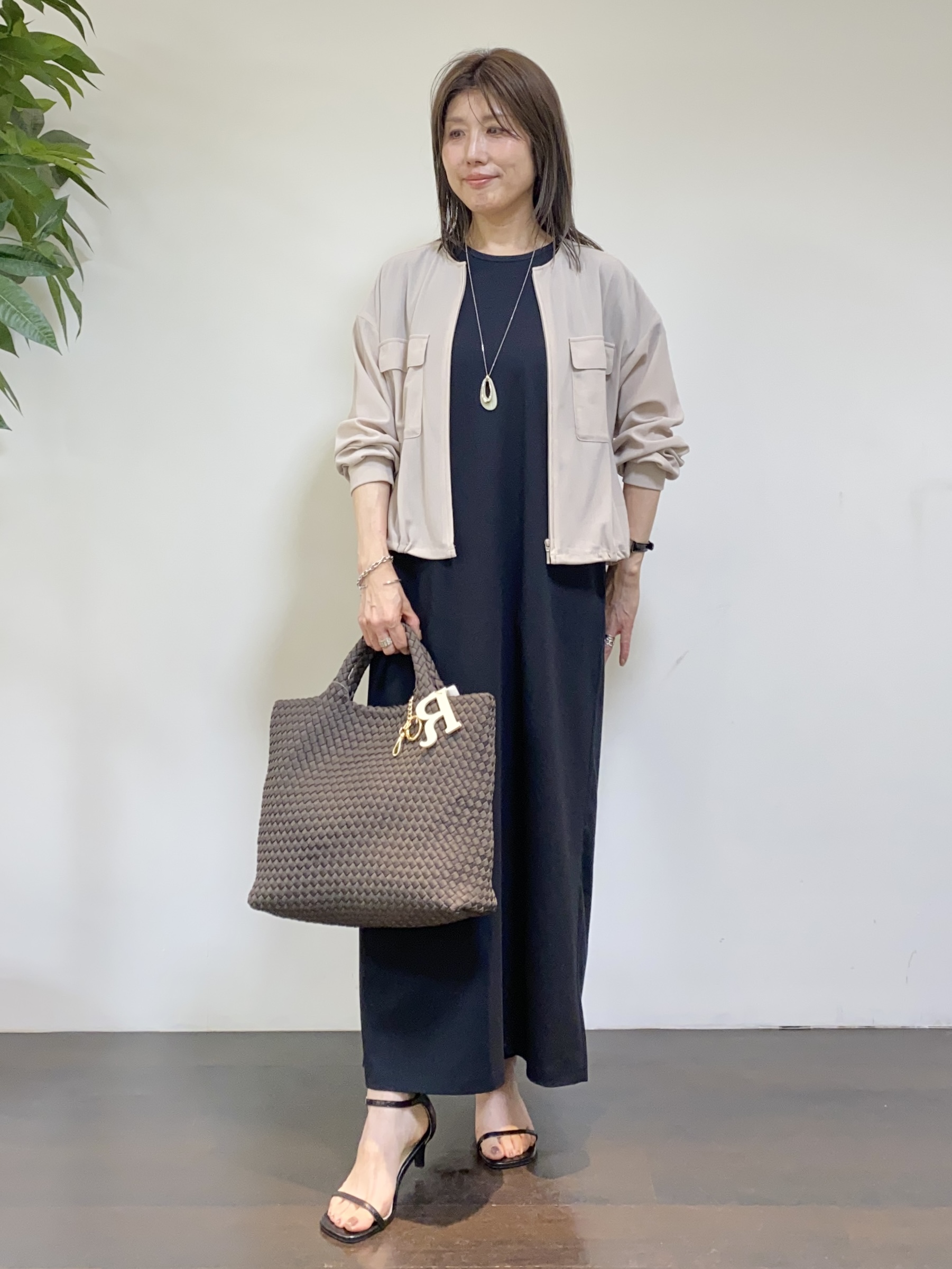 tomoさんの「UNTITLED｜【古畑星夏さん着用/洗える】シアーブルゾン」を使ったコーディネート