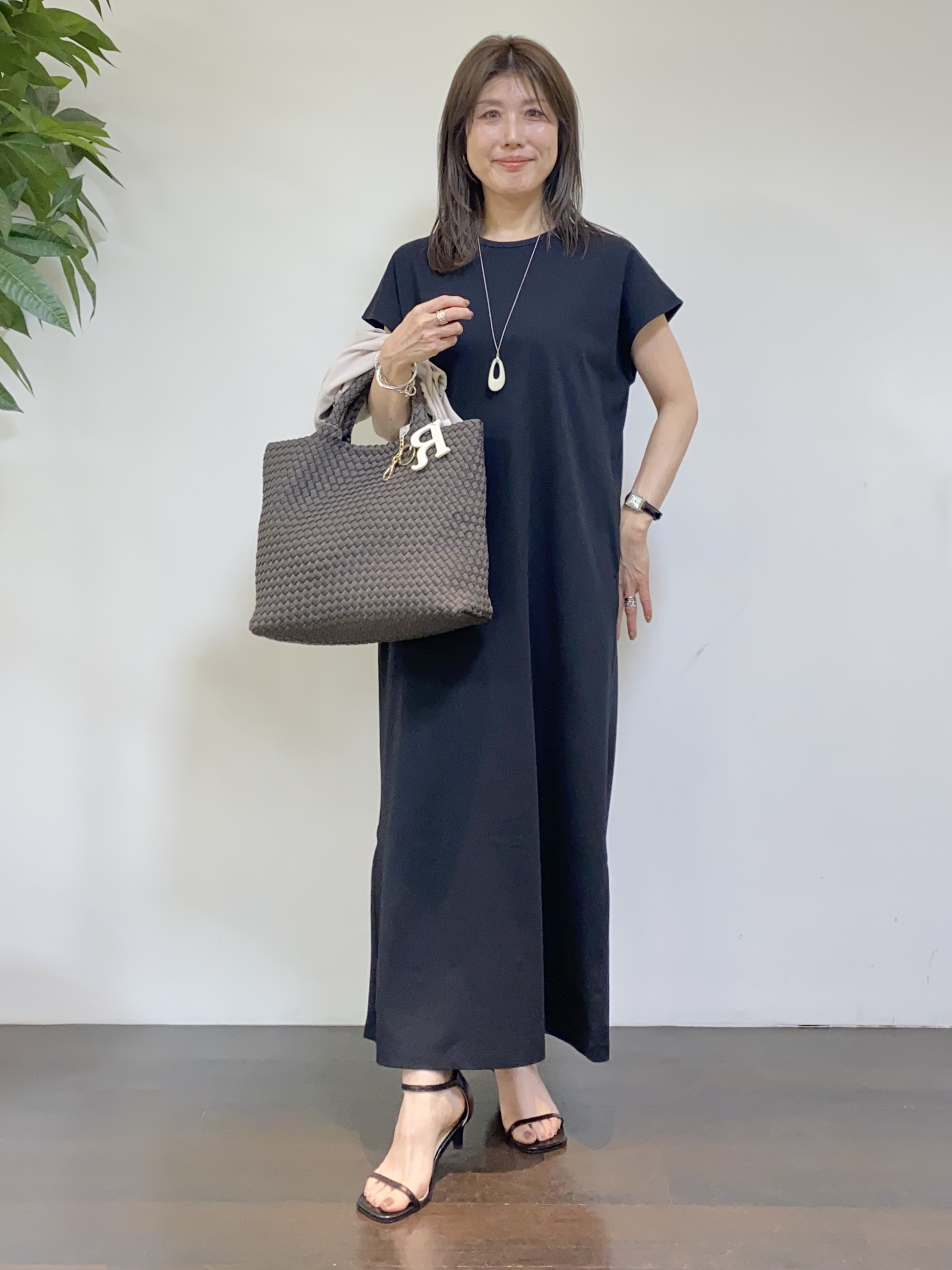 tomoさんの「UNTITLED｜【古畑星夏さん着用/洗える】シアーブルゾン」を使ったコーディネート