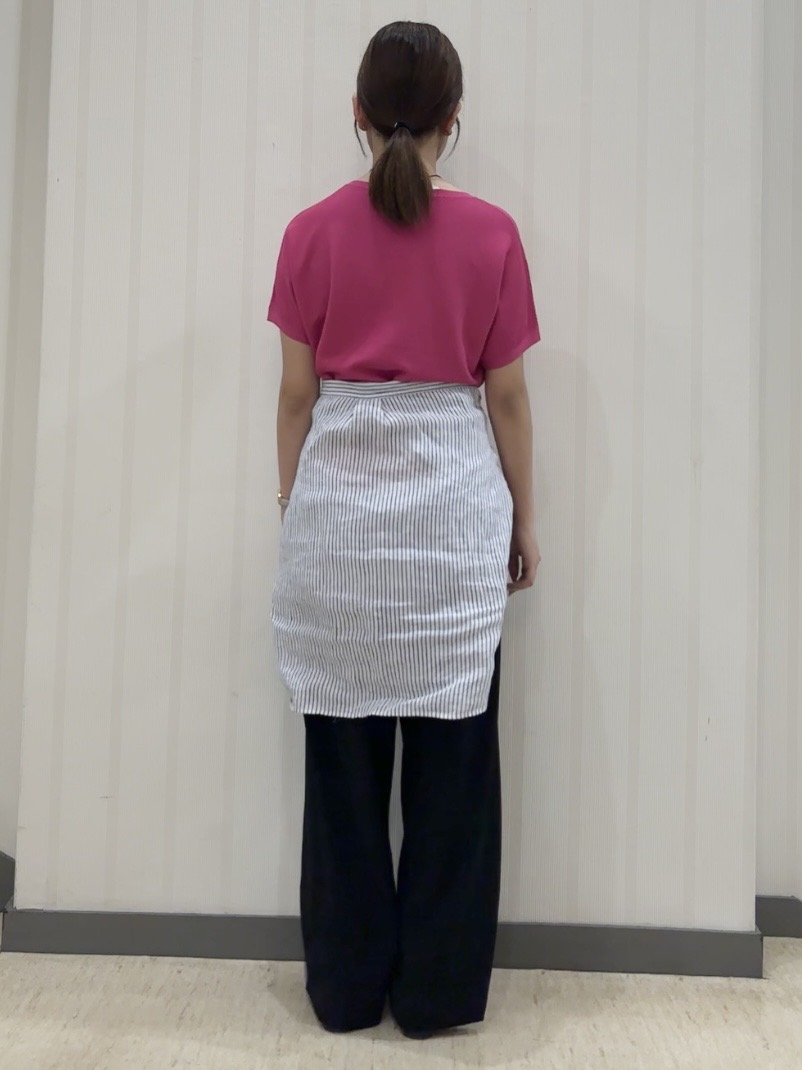ちひさんの「INDIVI｜【洗える】ガーター編みVネックニットT」を使ったコーディネート