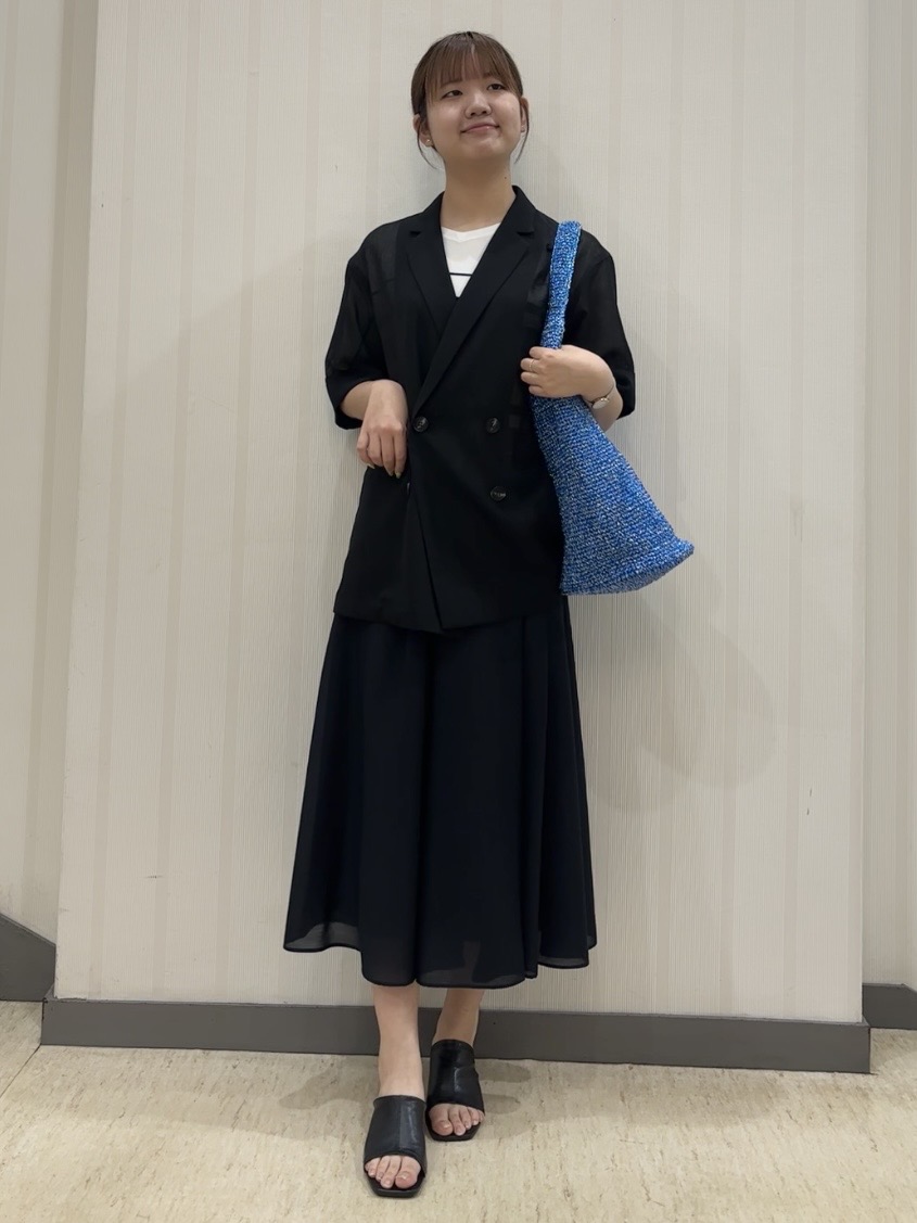 ちひさんの「INDIVI｜【洗える／メッシュ素材／SETUP可能】半袖シアージャケット」を使ったコーディネート