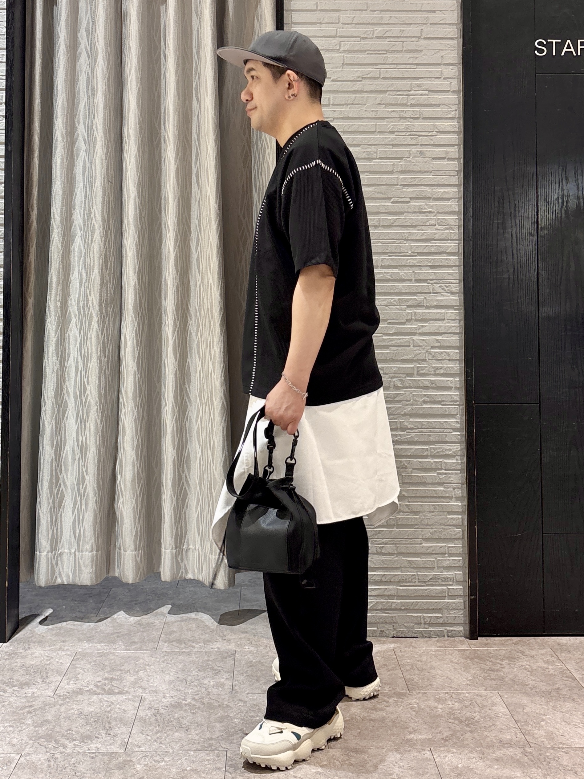 Pーyamaさんの「THE SHOP TK｜ハンドステッチ 半袖Tシャツ 洗濯機OK」を使ったコーディネート