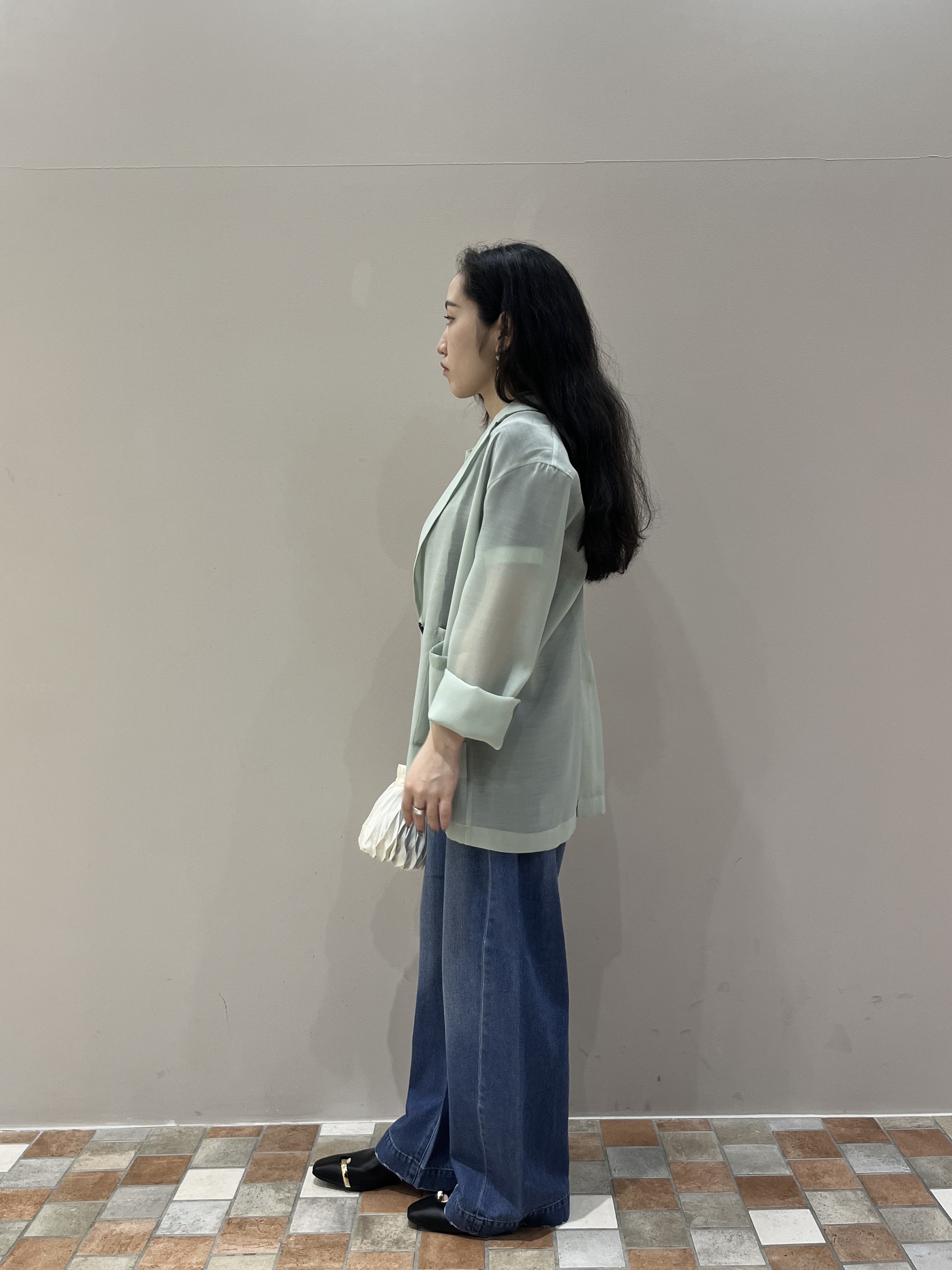 Uminoさんの「INDIVI｜シアーシャツジャケット【接触冷感】」を使ったコーディネート