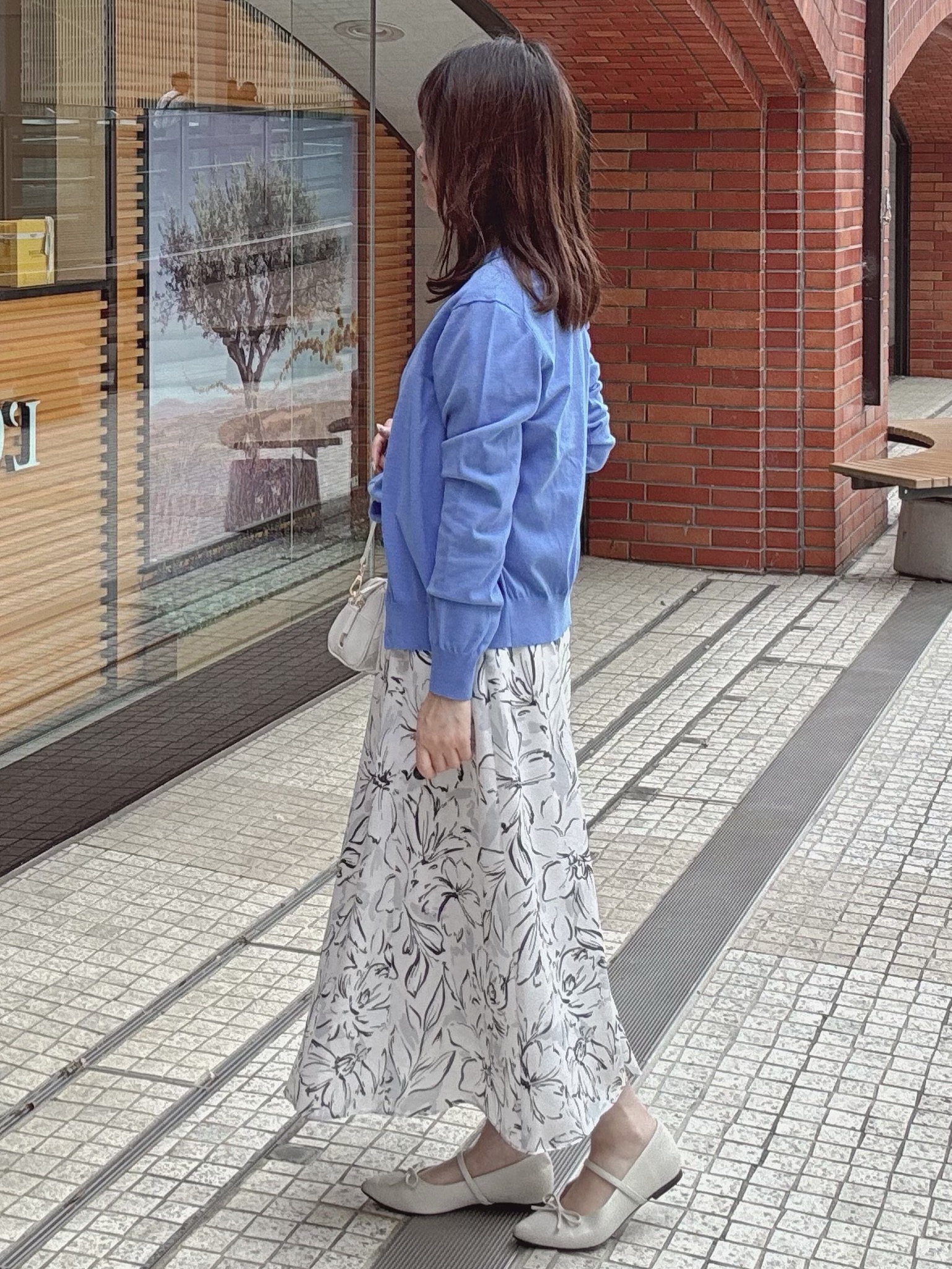 makiさんの「UNTITLED｜【9色展開/アンサンブル可】コットンクルーネックカーディガン」を使ったコーディネート
