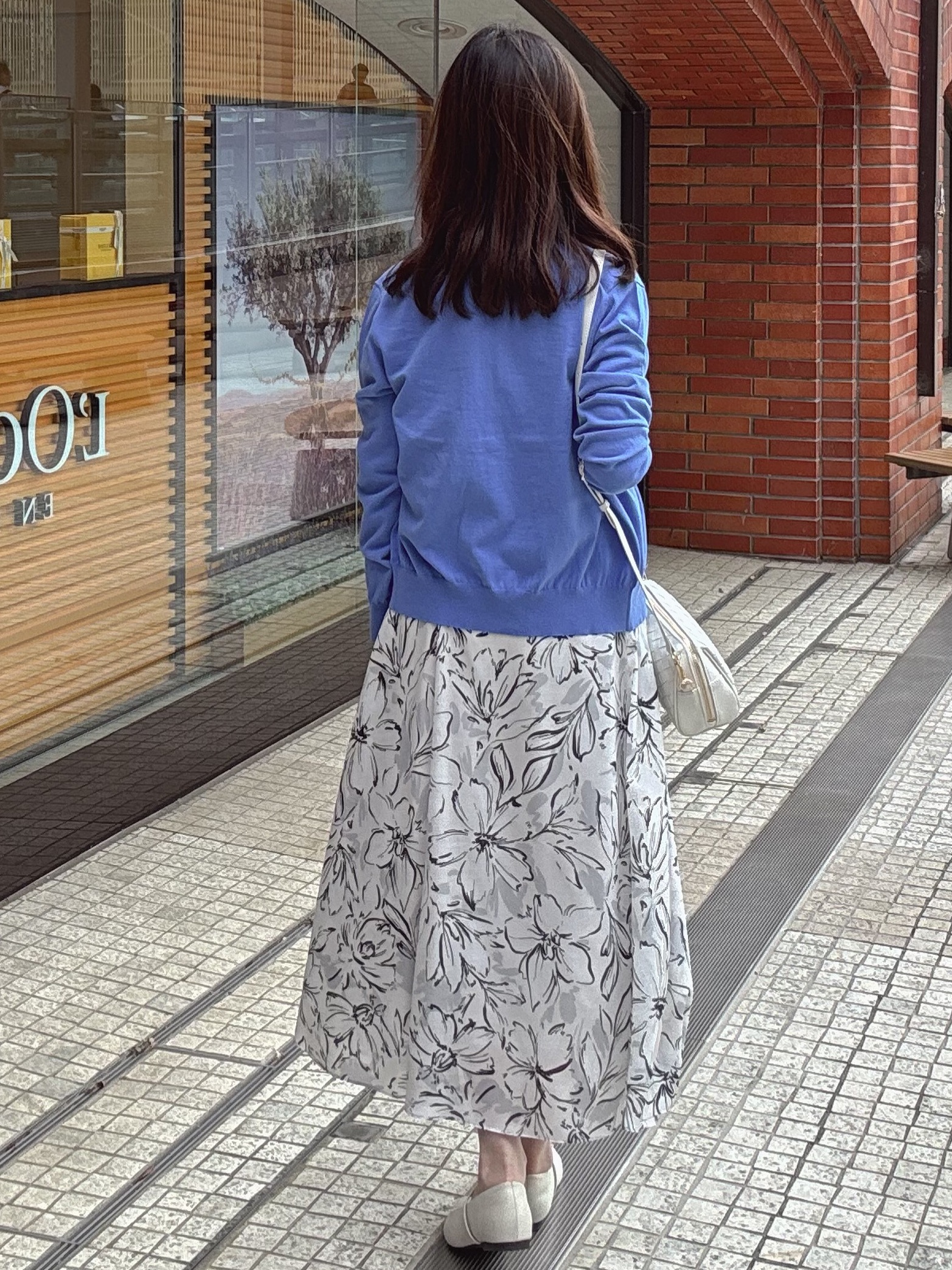 makiさんの「UNTITLED｜【9色展開/アンサンブル可】コットンクルーネックカーディガン」を使ったコーディネート