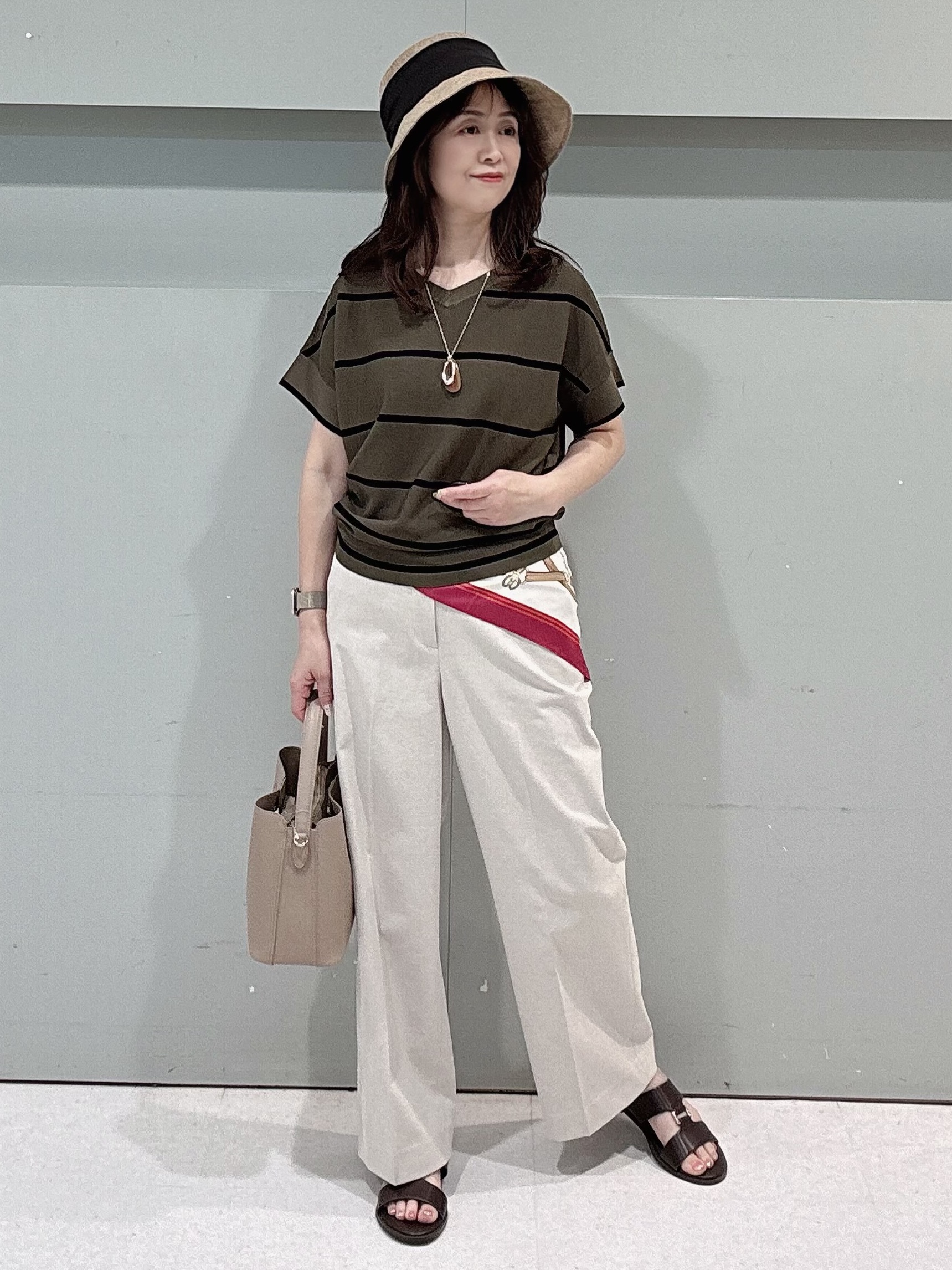 makiさんの「UNTITLED｜【11色展開/体型カバー】前後2WAYフレンチスリーブニット」を使ったコーディネート