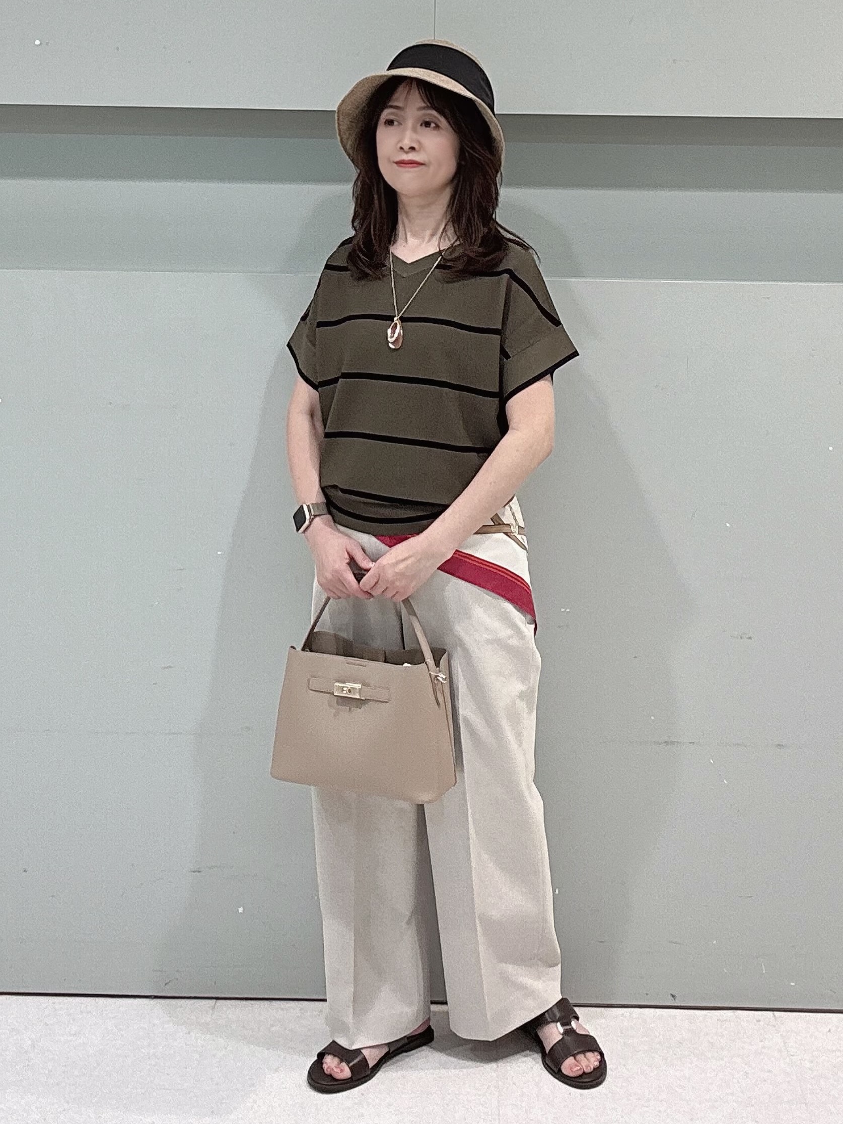 makiさんの「UNTITLED｜【11色展開/体型カバー】前後2WAYフレンチスリーブニット」を使ったコーディネート
