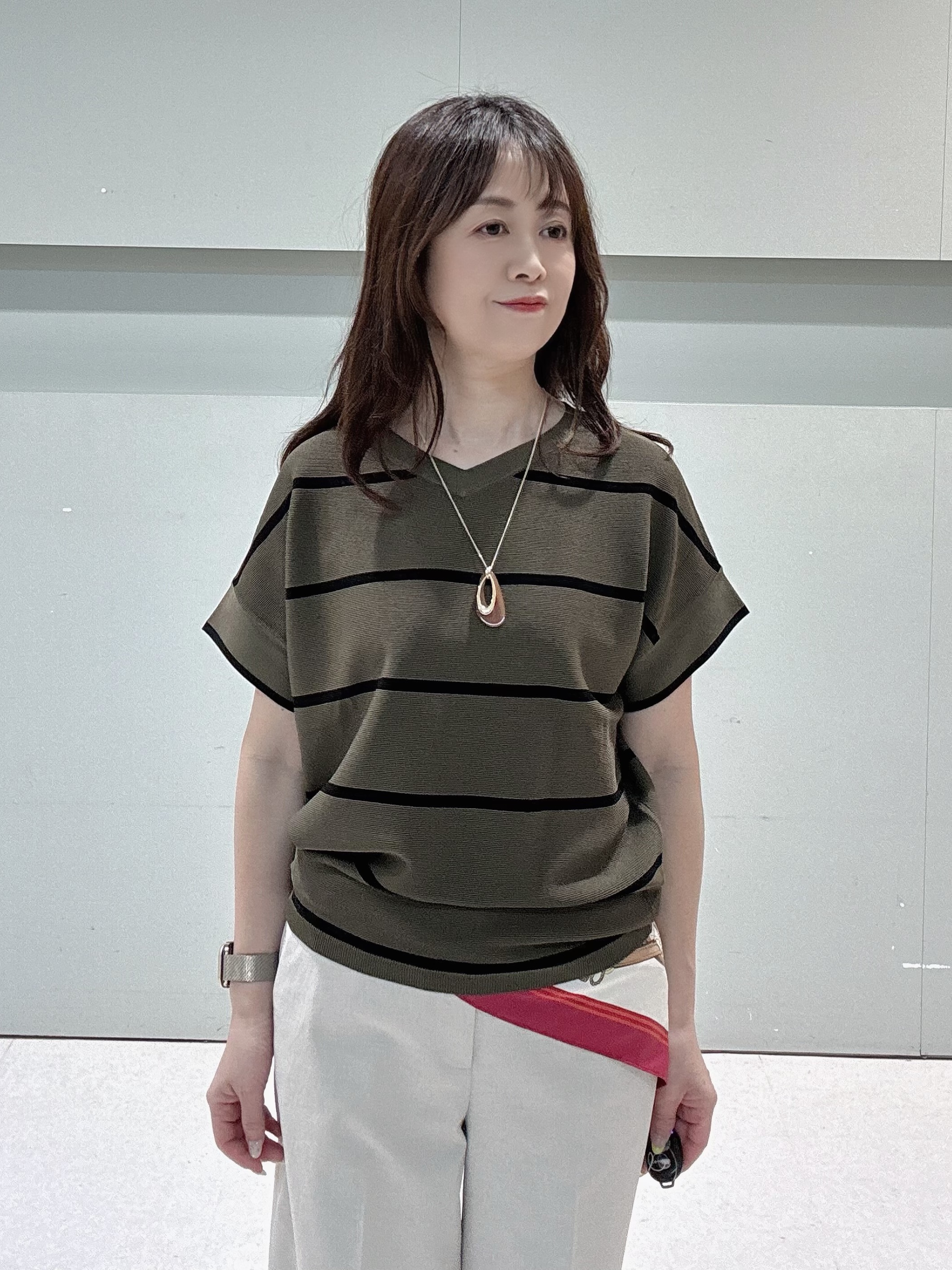 makiさんの「UNTITLED｜【11色展開/体型カバー】前後2WAYフレンチスリーブニット」を使ったコーディネート