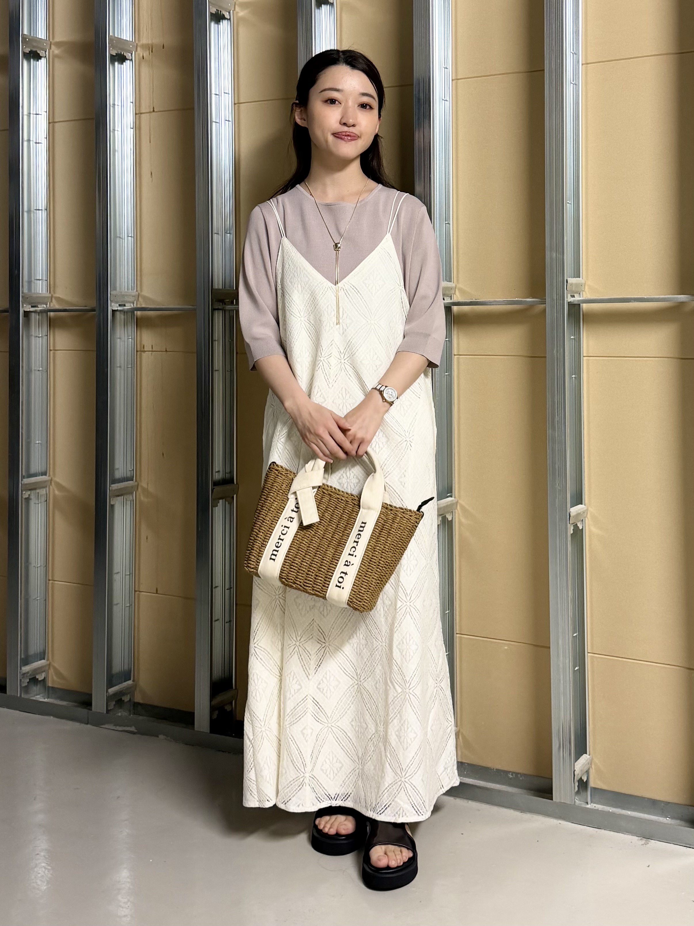 sahoさんの「THE SHOP TK｜【S-XL/ひんやりタッチ】美しさ際立つ 6分袖ニット 洗濯機OK/UVケア/毛玉になりにくい」を使ったコーディネート