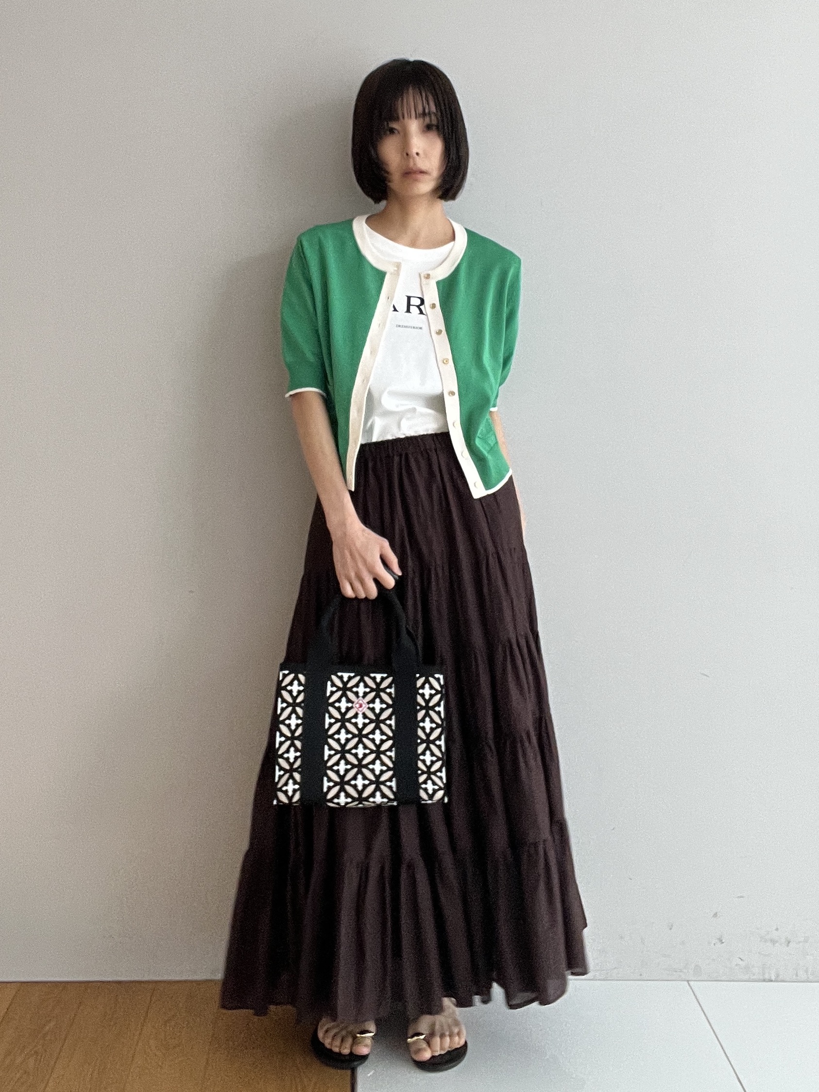 misaさんの「DRESSTERIOR｜【再入荷】コットンボイルティアードスカート」を使ったコーディネート