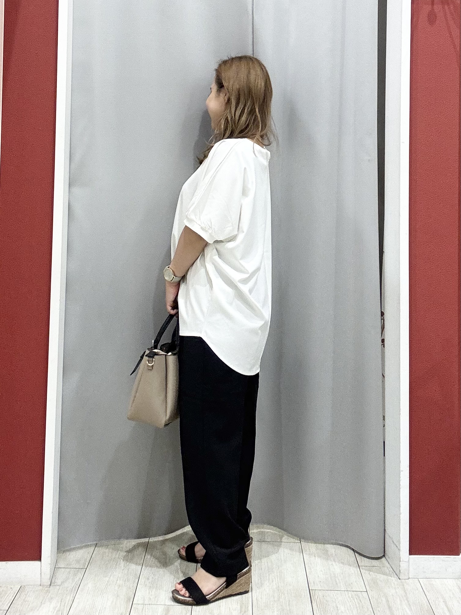 shioさんの「SHOO･LA･RUE｜【ひんやり/洗濯機可/S-LL】オンにもオフにも マルチに使えるボタンレスカーディガン」を使ったコーディネート
