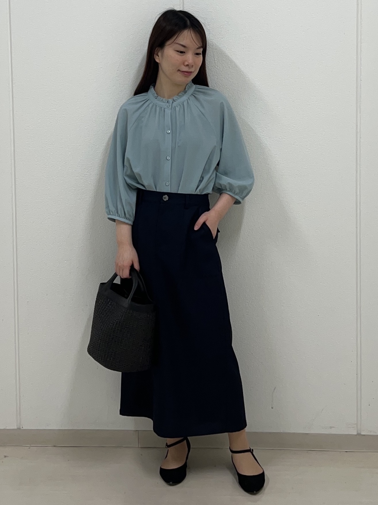 ゆうさんの「Reflect｜フロントボタンデザインブラウス」を使ったコーディネート