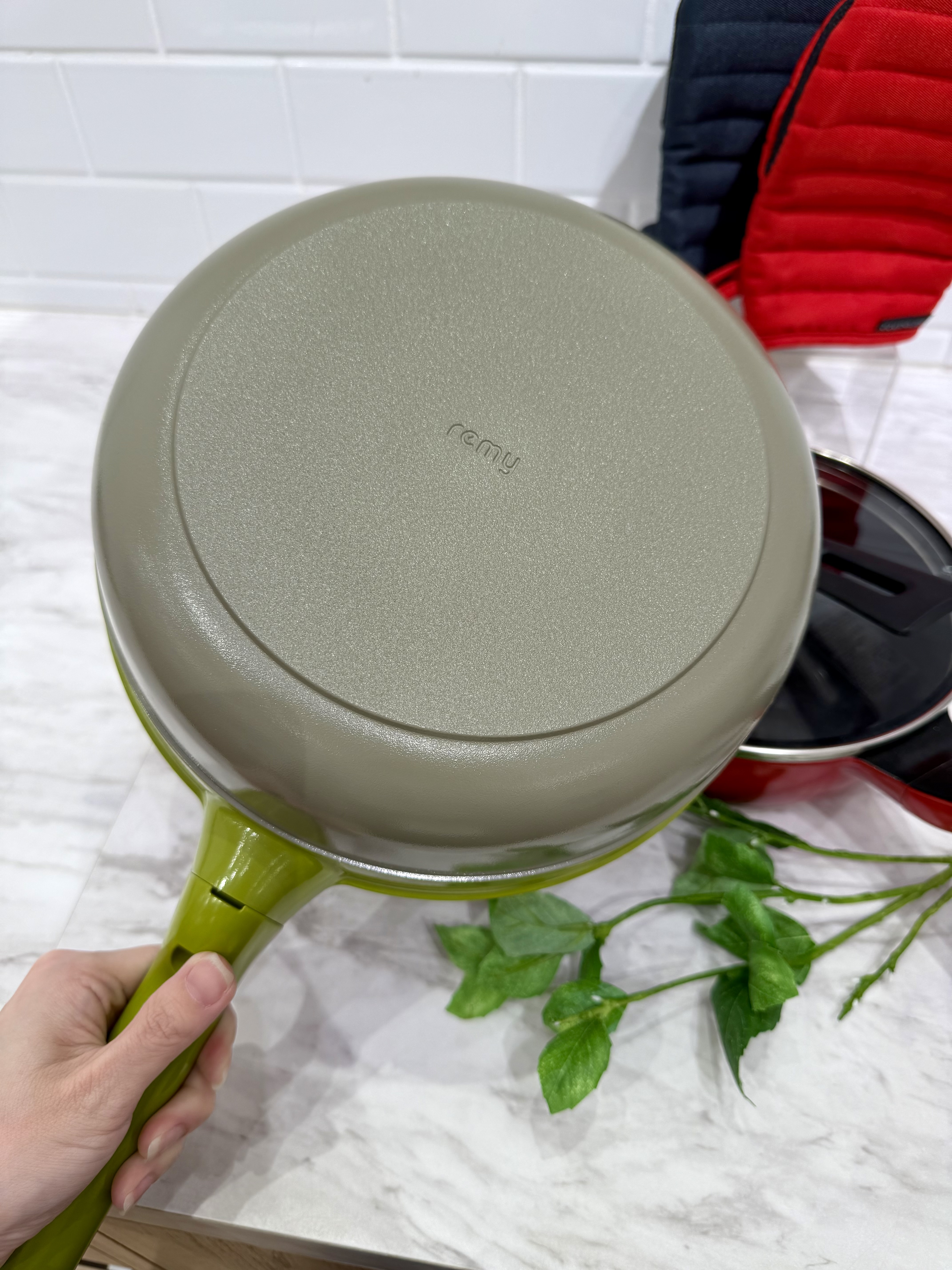 きのこさんの「212 KITCHEN STORE｜◆レミパン ミニ 20cm WH ＜remy レミー＞」を使ったコーディネート