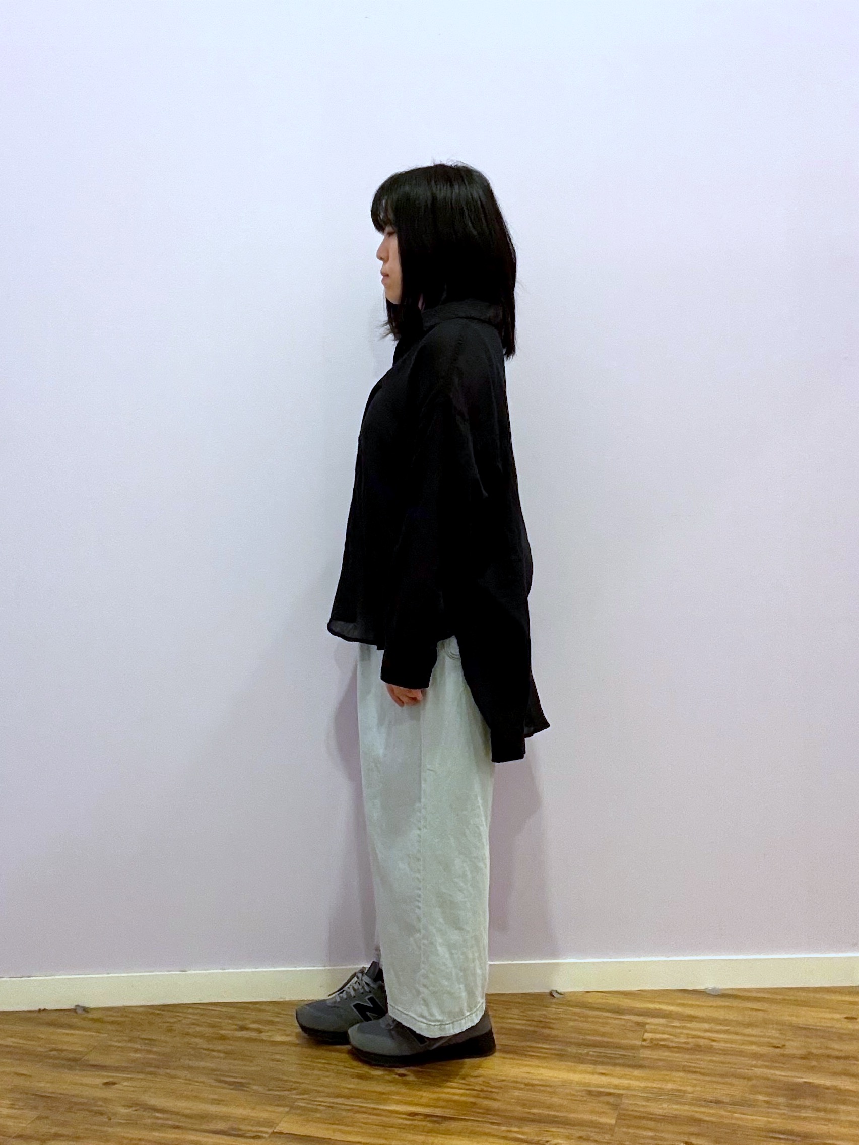 あゆさんの「SHOO･LA･RUE｜【体型カバー】ふんわり質感 やわらかこなれシアーシャツ」を使ったコーディネート