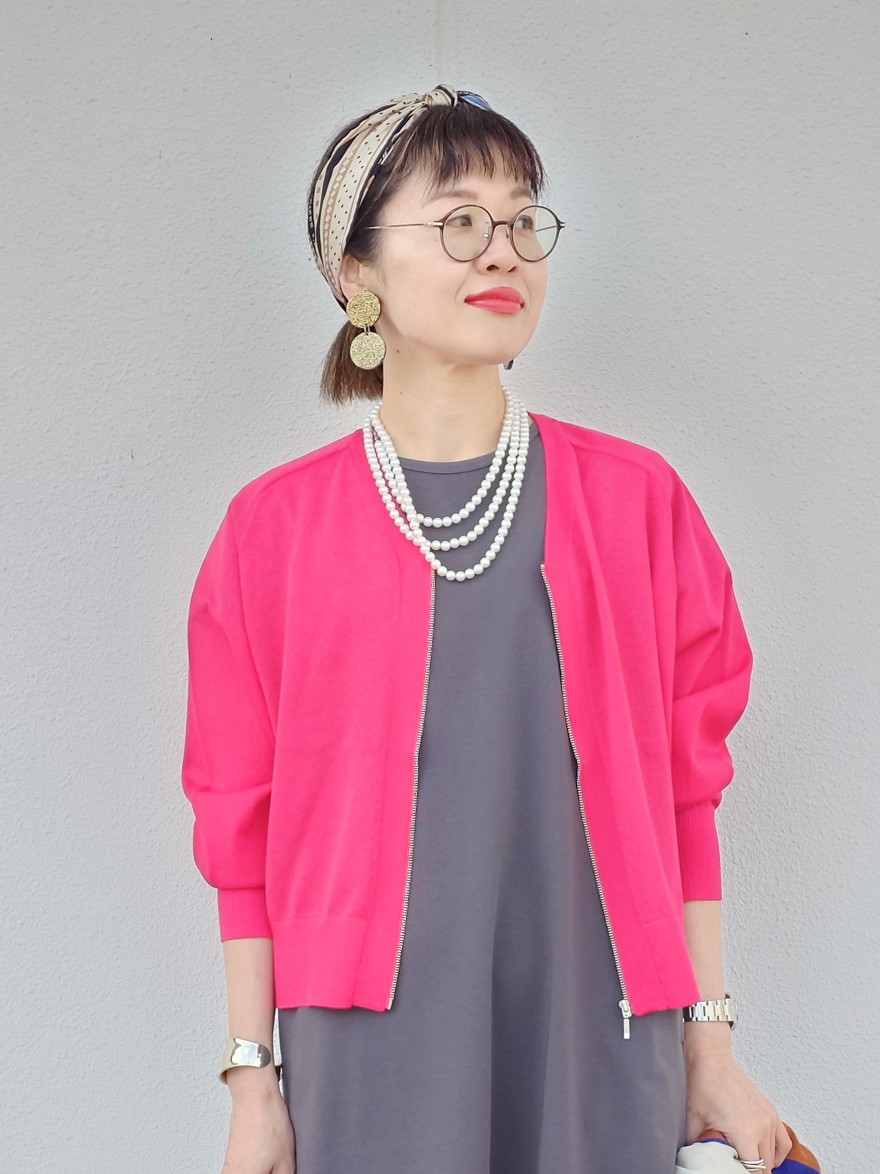 MUTSUKOさんの「UNTITLED｜【アンサンブル可/日除け・冷房対策】シアーレーヨンZIPカーディガン」を使ったコーディネート