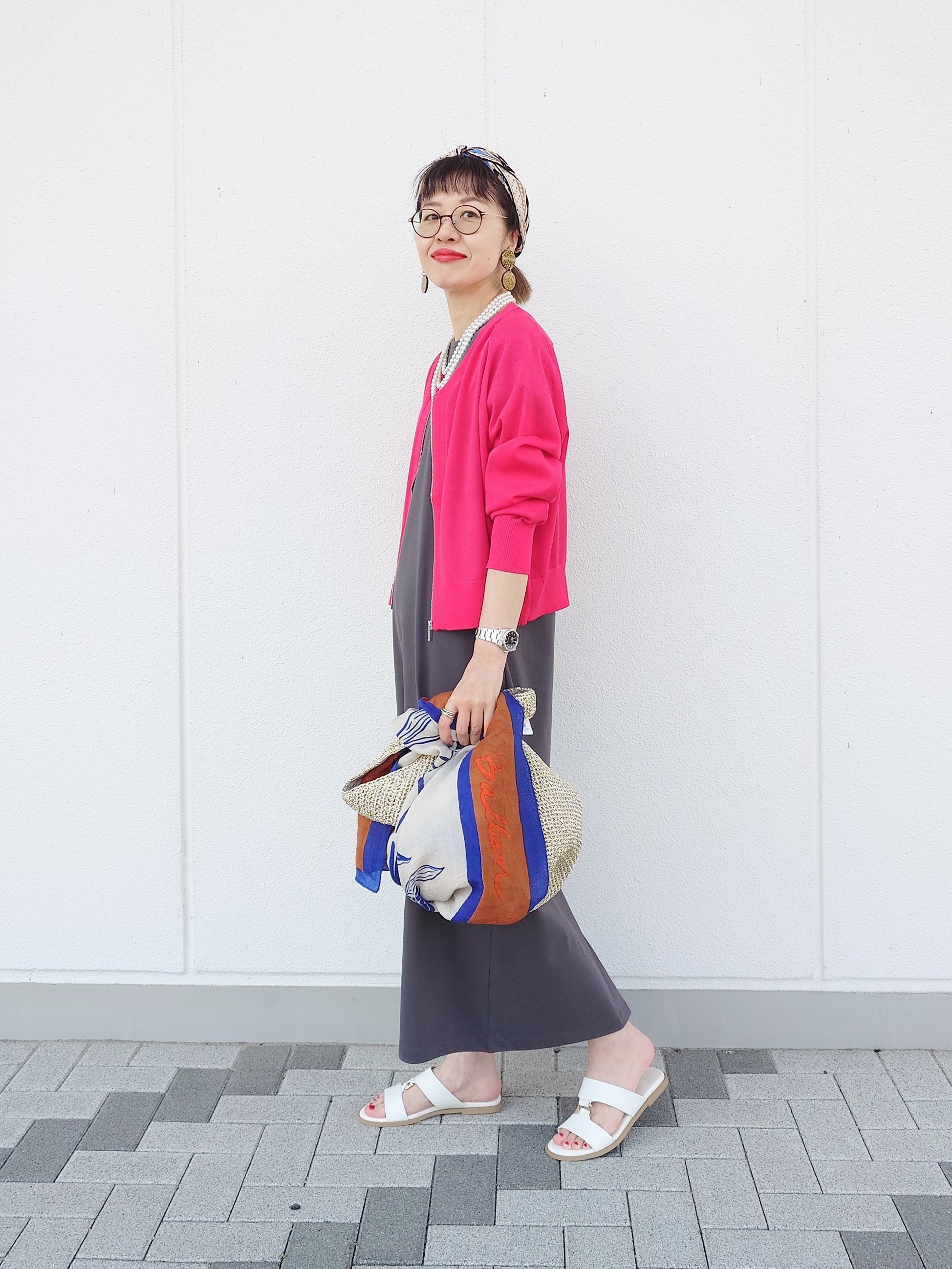MUTSUKOさんの「UNTITLED｜【アンサンブル可/日除け・冷房対策】シアーレーヨンZIPカーディガン」を使ったコーディネート