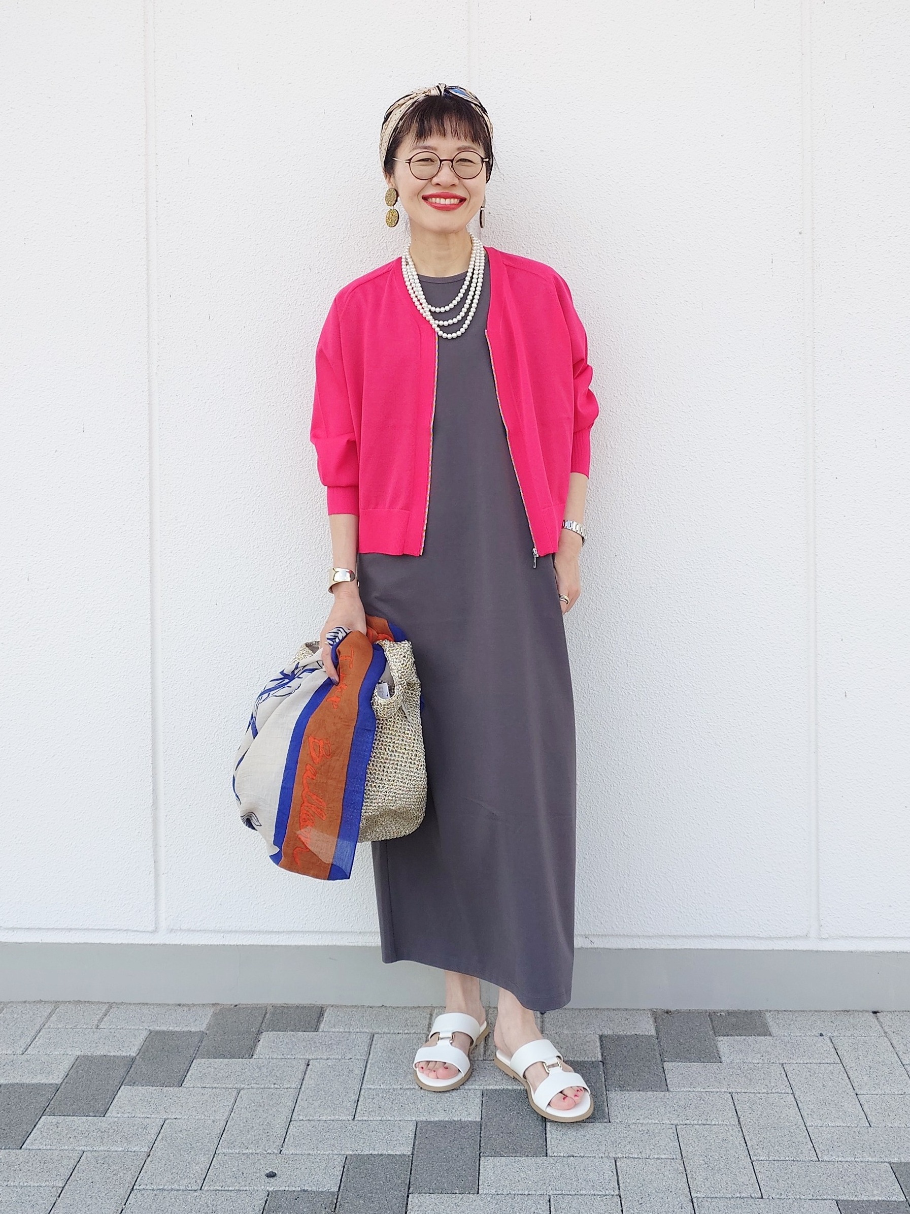 MUTSUKOさんの「UNTITLED｜【アンサンブル可/日除け・冷房対策】シアーレーヨンZIPカーディガン」を使ったコーディネート