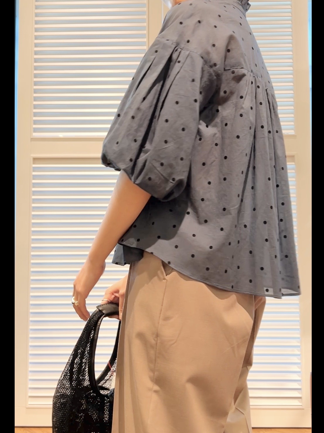 OCHIAIさんの「DRESSTERIOR｜【接触冷感/セットアップ可】２WAYストレッチ ワイドパンツ」を使ったコーディネート