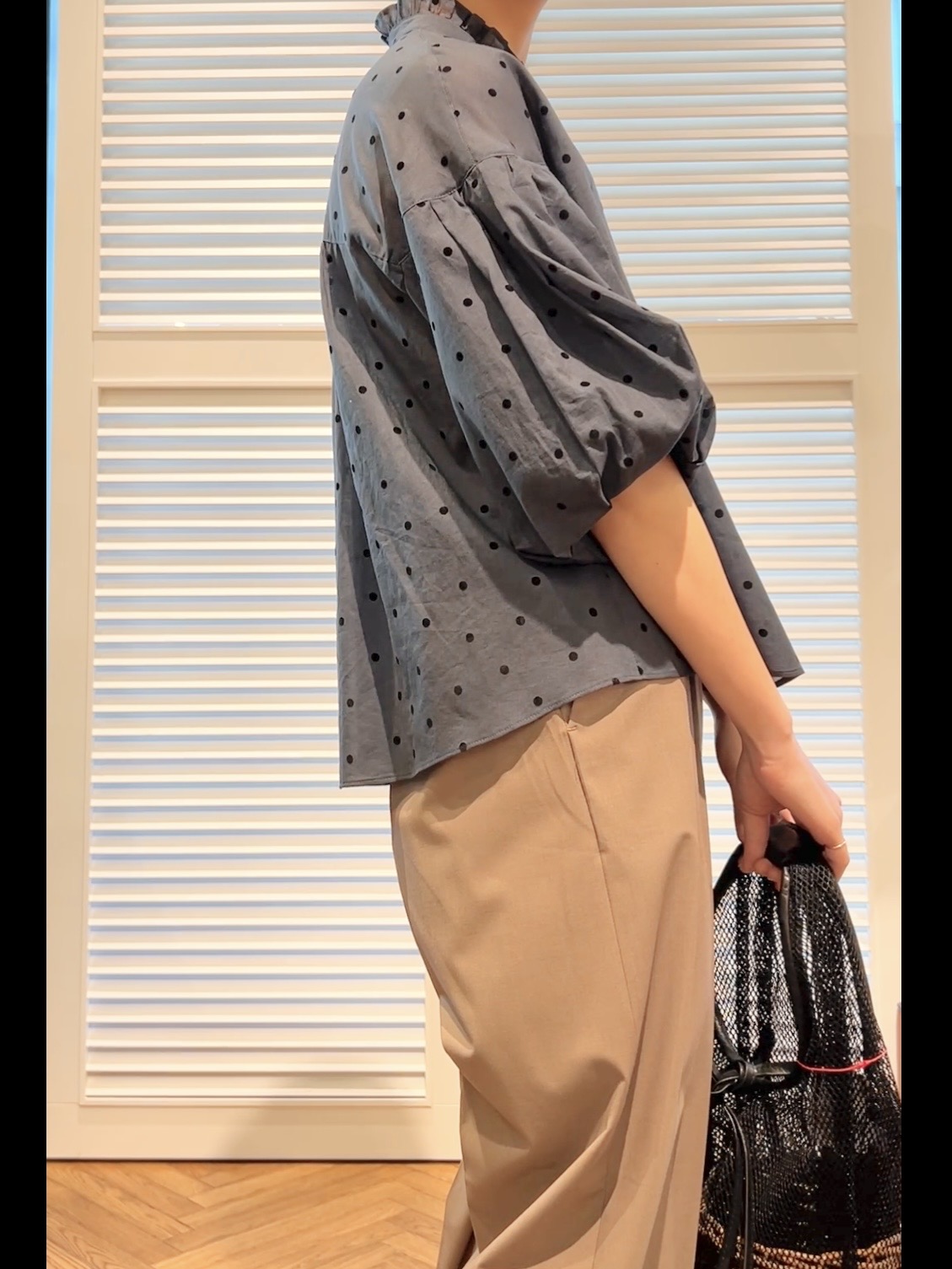OCHIAIさんの「DRESSTERIOR｜【接触冷感/セットアップ可】２WAYストレッチ ワイドパンツ」を使ったコーディネート