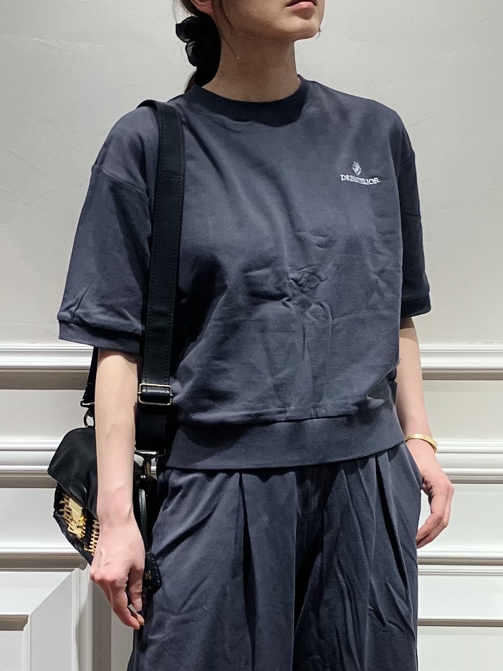 TSUKUIさんの「DRESSTERIOR｜【セットアップ可/ウォッシャブル】ストレッチ裏毛ハーフスリーブプルオーバー」を使ったコーディネート