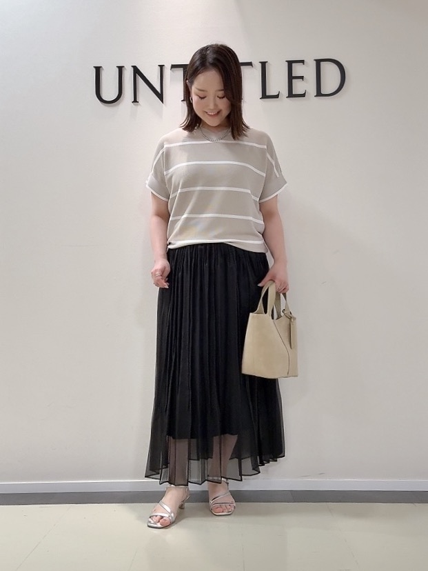 YUIさんの「UNTITLED｜【11色展開/体型カバー】前後2WAYフレンチスリーブニット」を使ったコーディネート