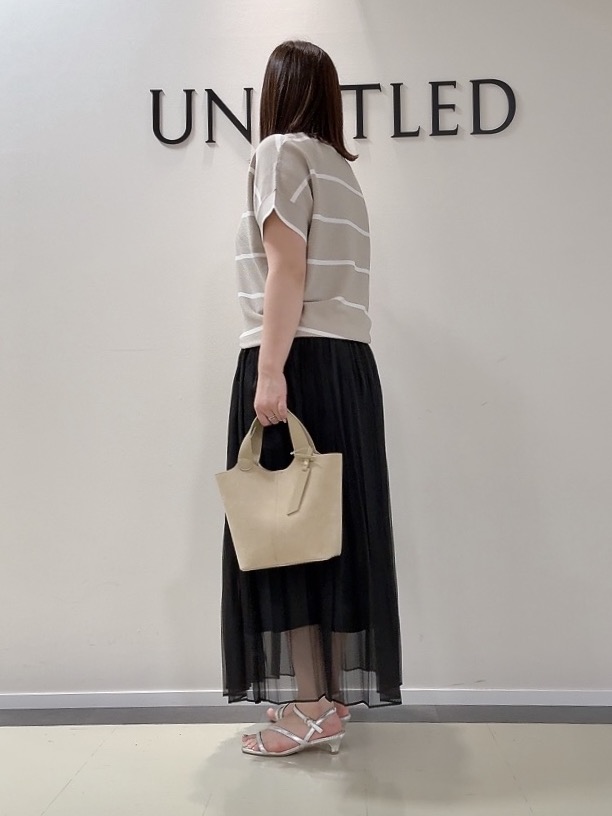 YUIさんの「UNTITLED｜【11色展開/体型カバー】前後2WAYフレンチスリーブニット」を使ったコーディネート