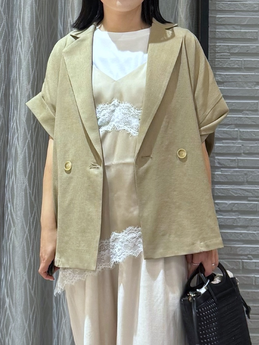chさんの「THE SHOP TK｜【夏の通勤スタイルに】涼やかな着心地 麻調ダブルブレストジャケット」を使ったコーディネート