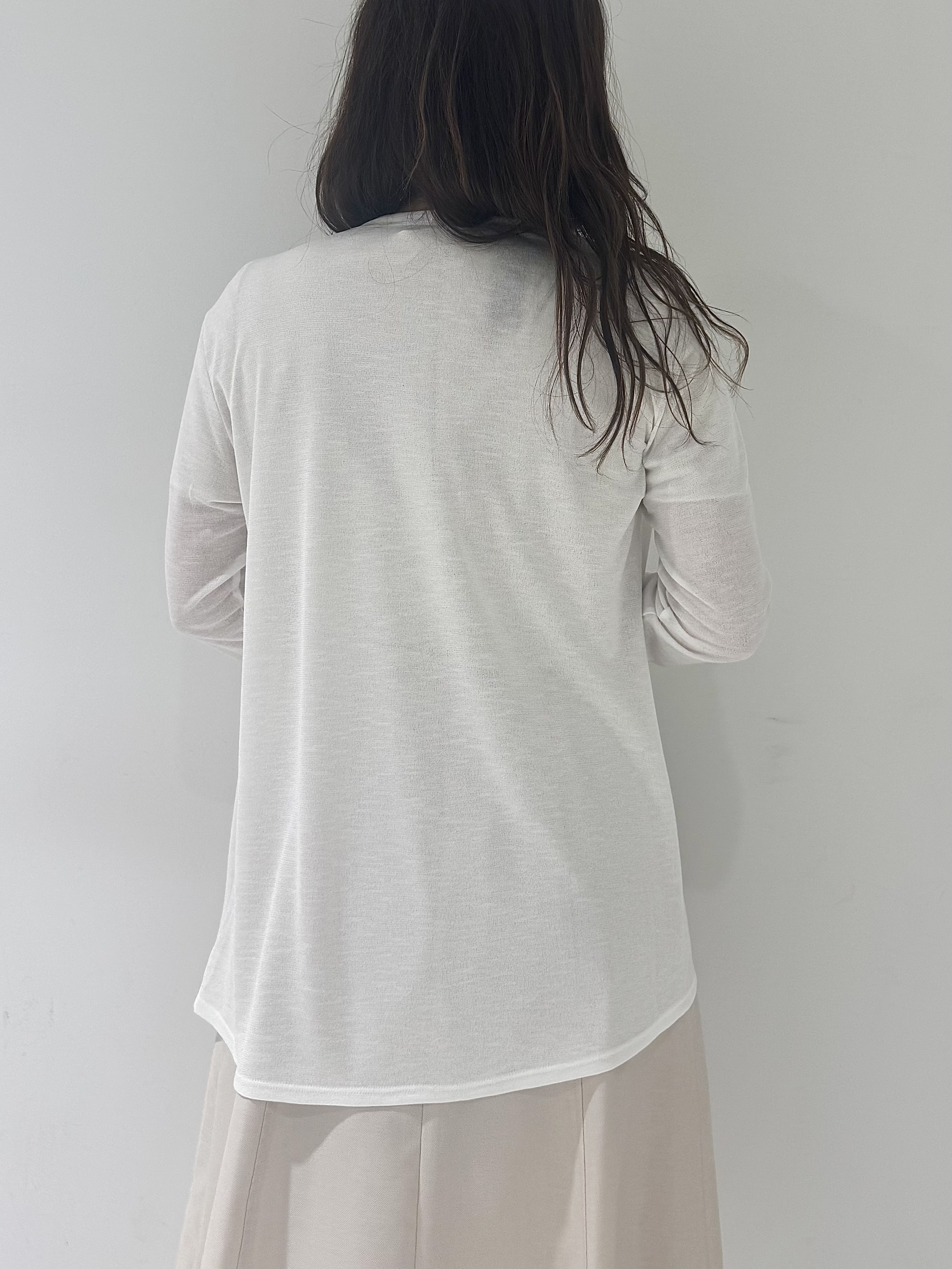 そんさんの「INDIVI｜【洗える】着流しカーディガン」を使ったコーディネート