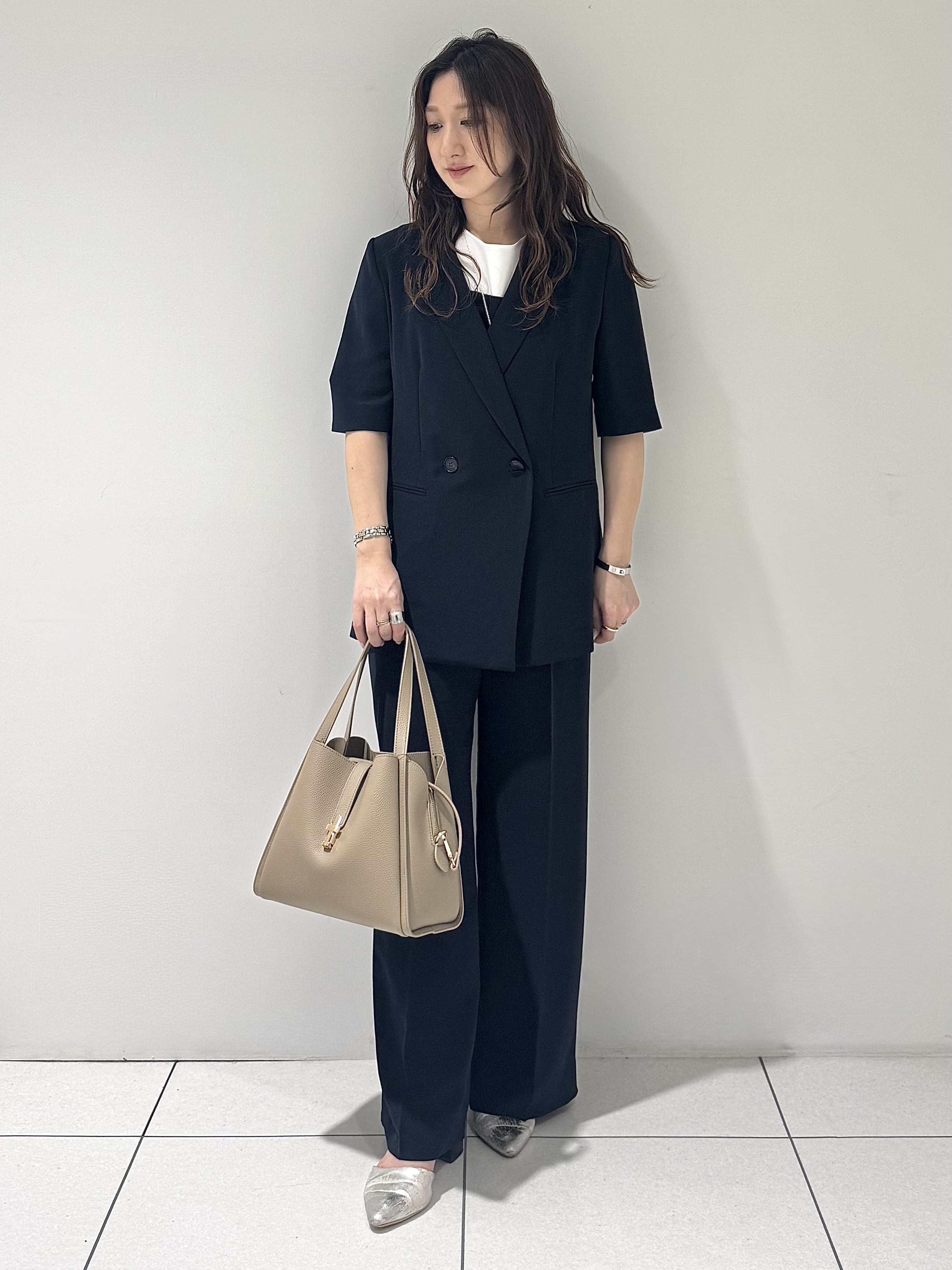 そんさんの「INDIVI｜【着る日傘】ハーフスリーブダブルジャケット」を使ったコーディネート
