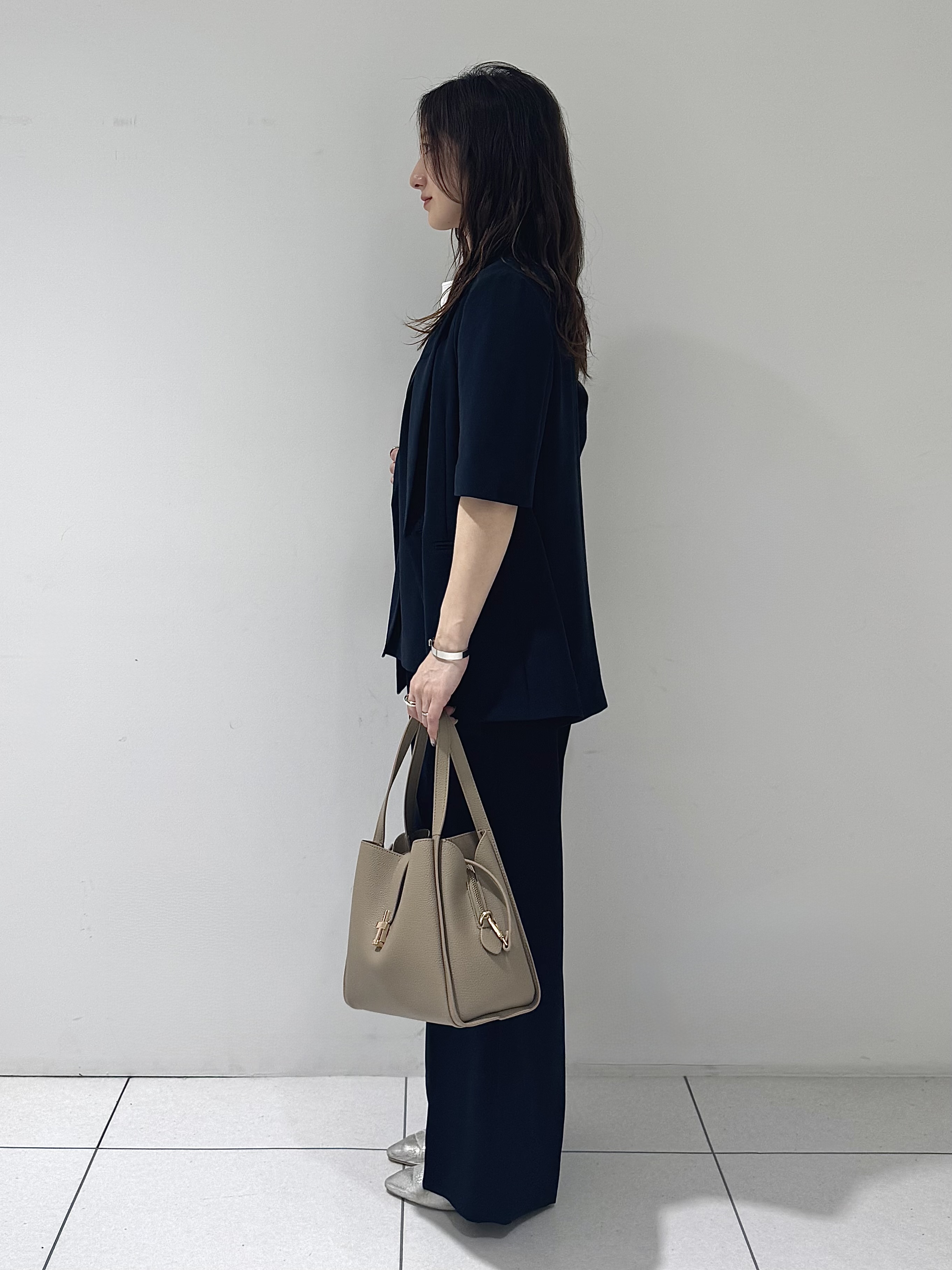そんさんの「INDIVI｜【着る日傘】ハーフスリーブダブルジャケット」を使ったコーディネート