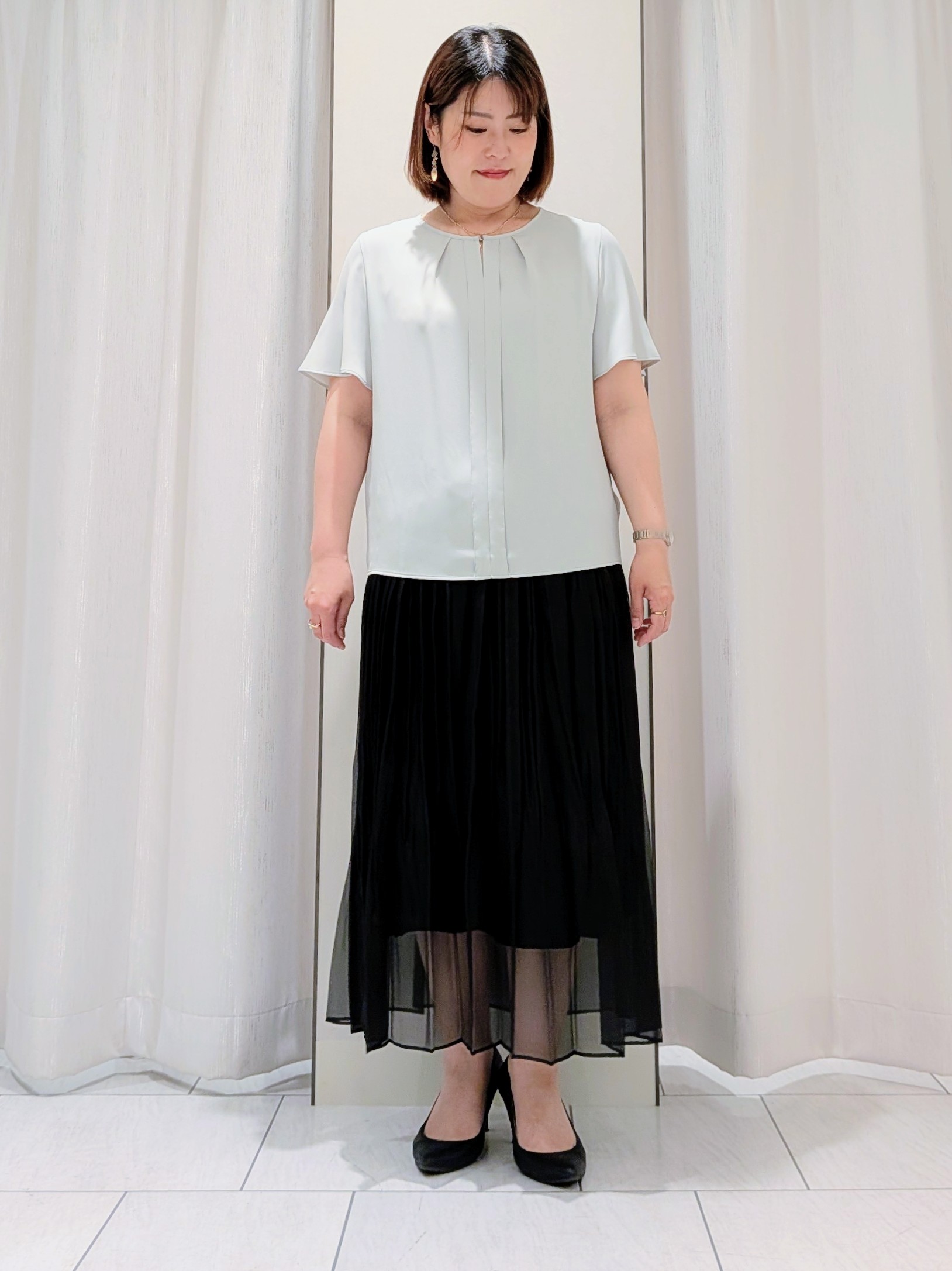 Onumaさんの「UNTITLED｜【ウエストゴム/洗える】エアリーシアープリーツスカート」を使ったコーディネート