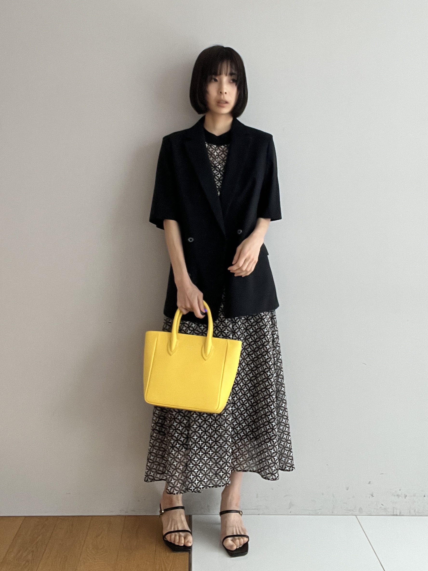 misaさんの「DRESSTERIOR｜【otonaMUSE5月号掲載】スキニーベルトサンダル」を使ったコーディネート