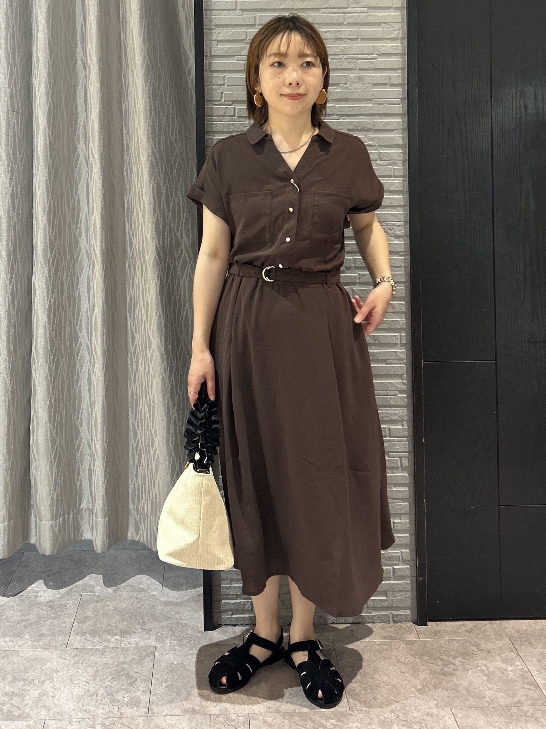 ga_riさんの「THE SHOP TK｜【S-XL/ひんやり/防しわ】欲しいが詰まった 上品フィット＆フレアワンピース」を使ったコーディネート