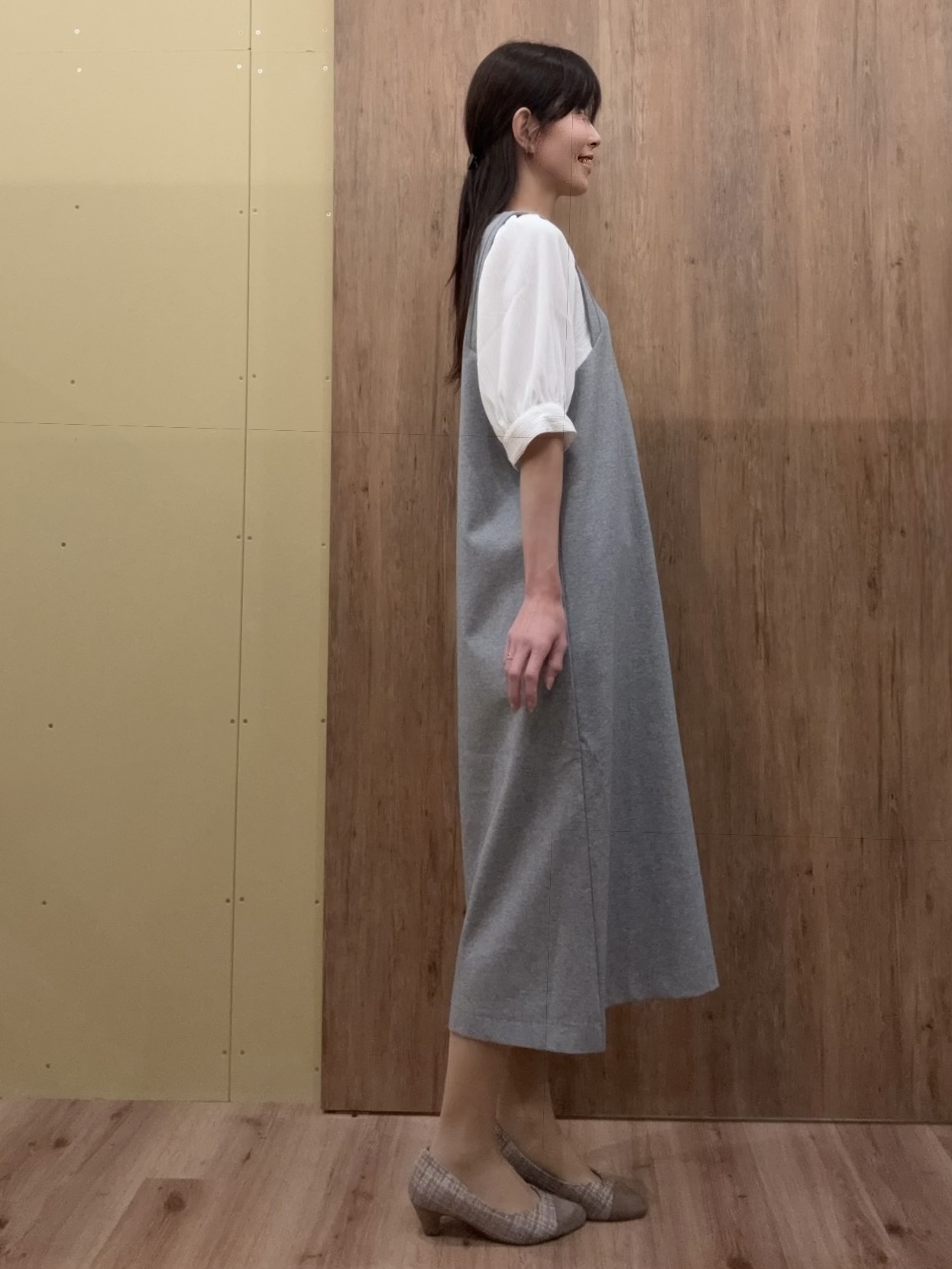Ayakoさんの「grove｜高評価！【体型カバー/洗える】袖布帛ポンチワンピース」を使ったコーディネート