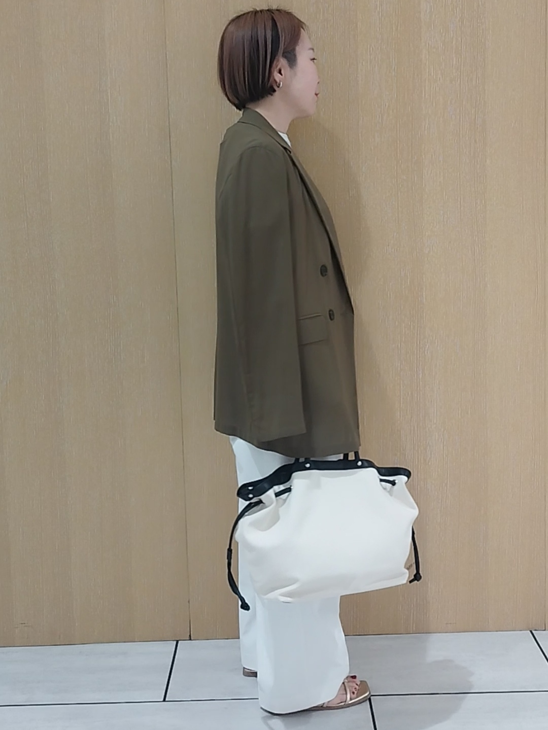 s u g iさんの「UNTITLED｜【セットアップ可/接触冷感/通気性】ドライシアーダブルジャケット」を使ったコーディネート