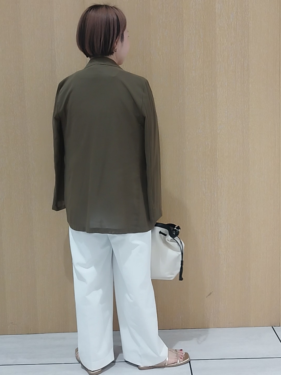s u g iさんの「UNTITLED｜【セットアップ可/接触冷感/通気性】ドライシアーダブルジャケット」を使ったコーディネート
