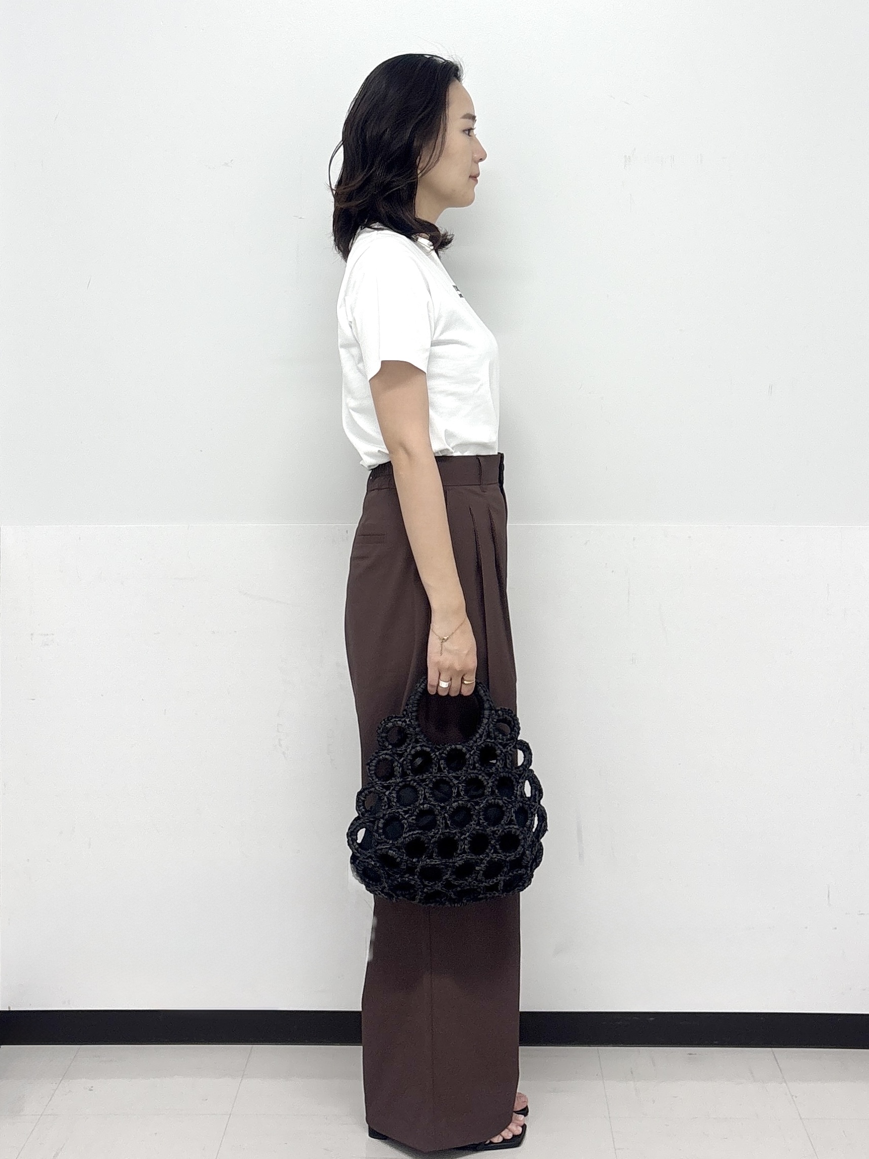 Hazukiさんの「OPAQUE.CLIP｜ロゴプリント刺繍アソートTシャツ【洗濯機OK】」を使ったコーディネート